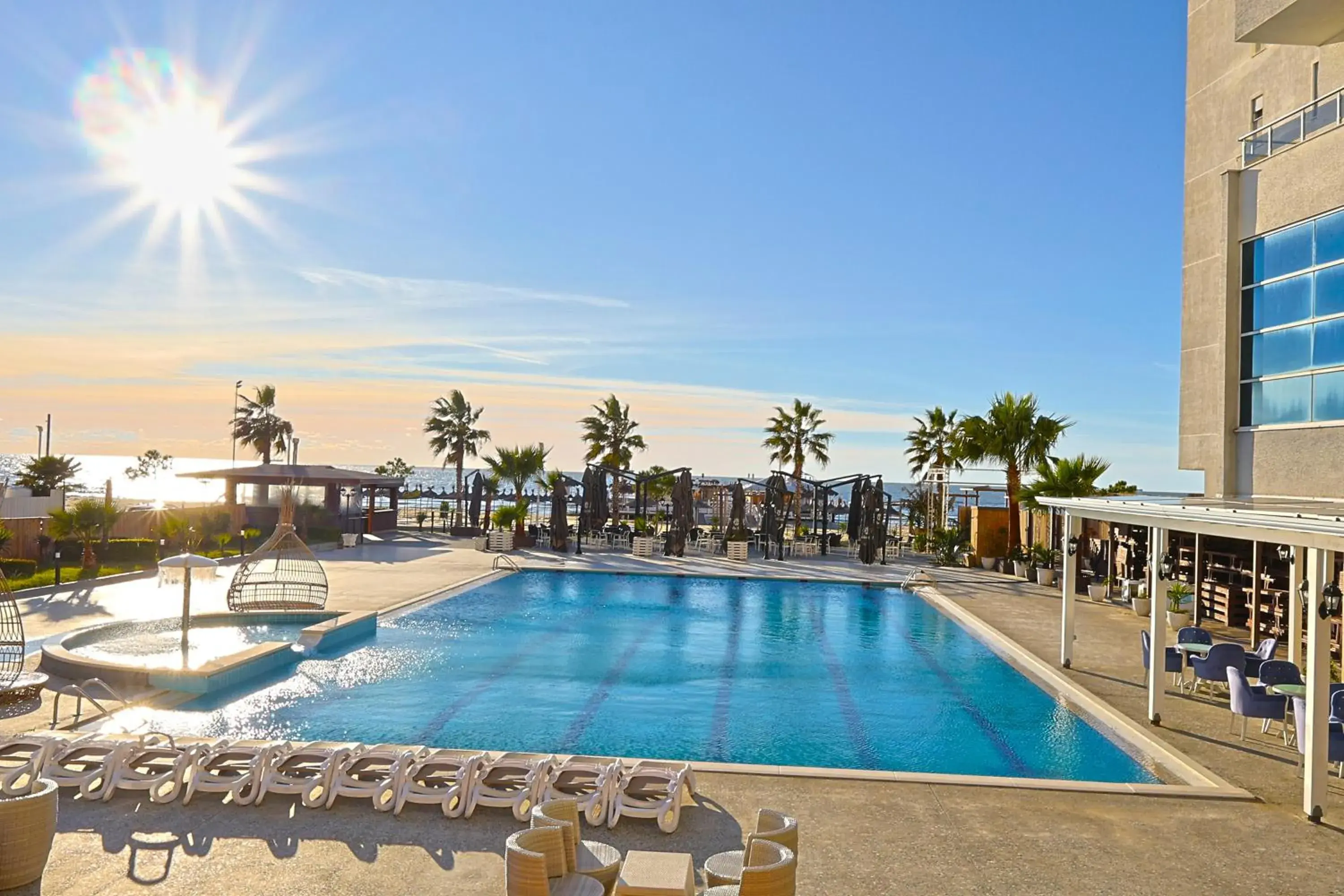 Swimming pool in Hotel Bleart Swimming pool in Hotel Bleart