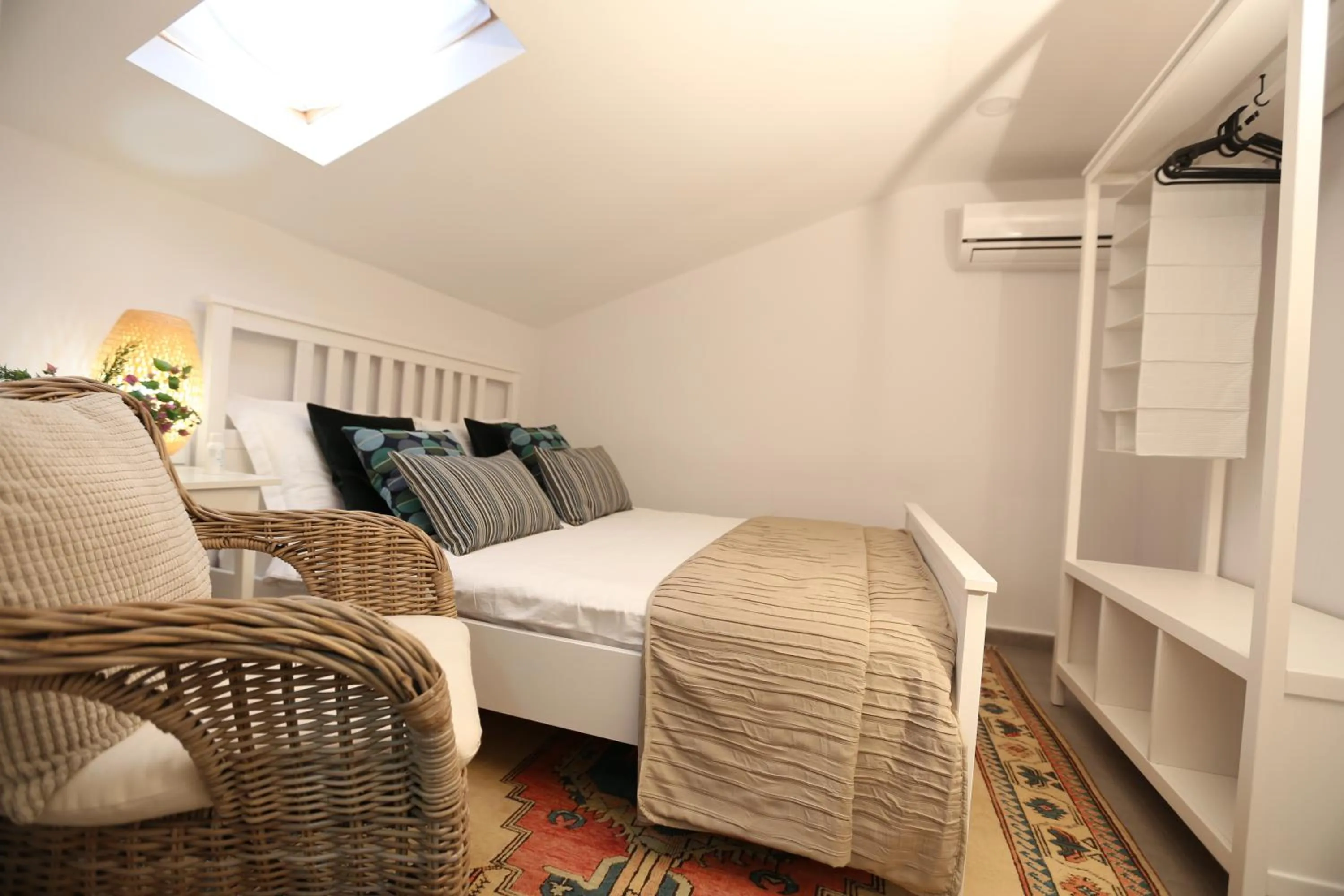 Decorative detail, Bed in Truemar Hotels & Suites