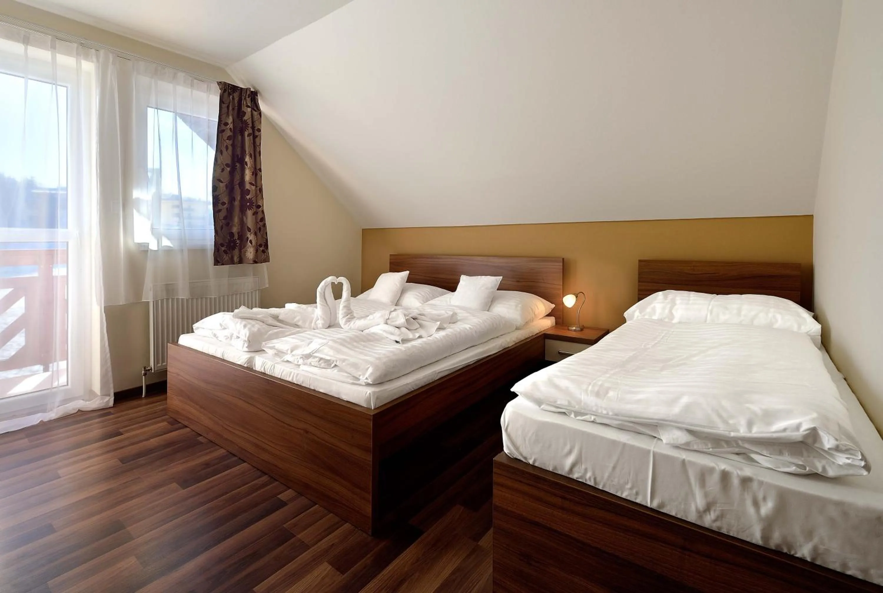 Bed in Villa Gloria Rooms & Apartments