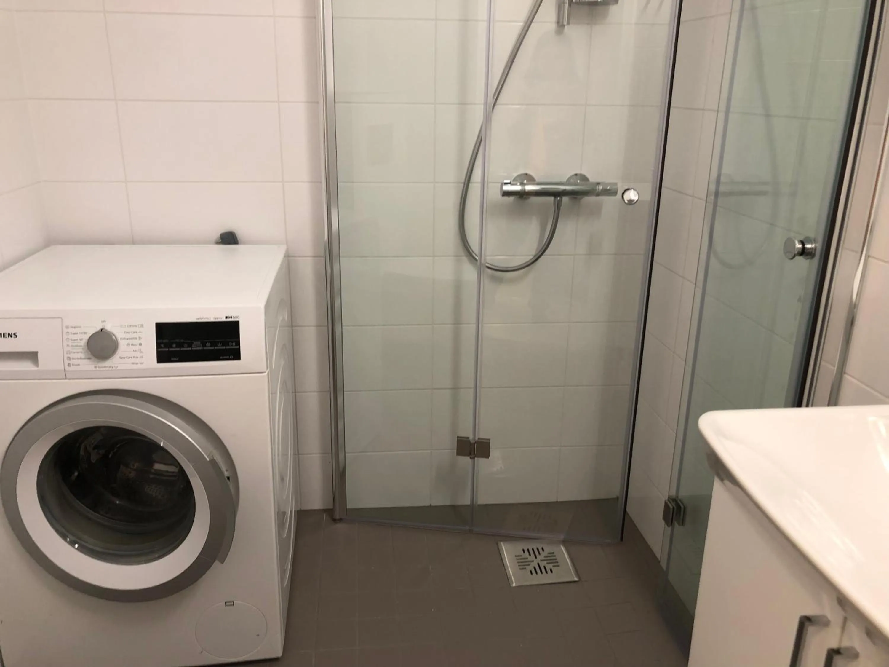 Toilet in Scandinavian Sweet home 18 Heart of City