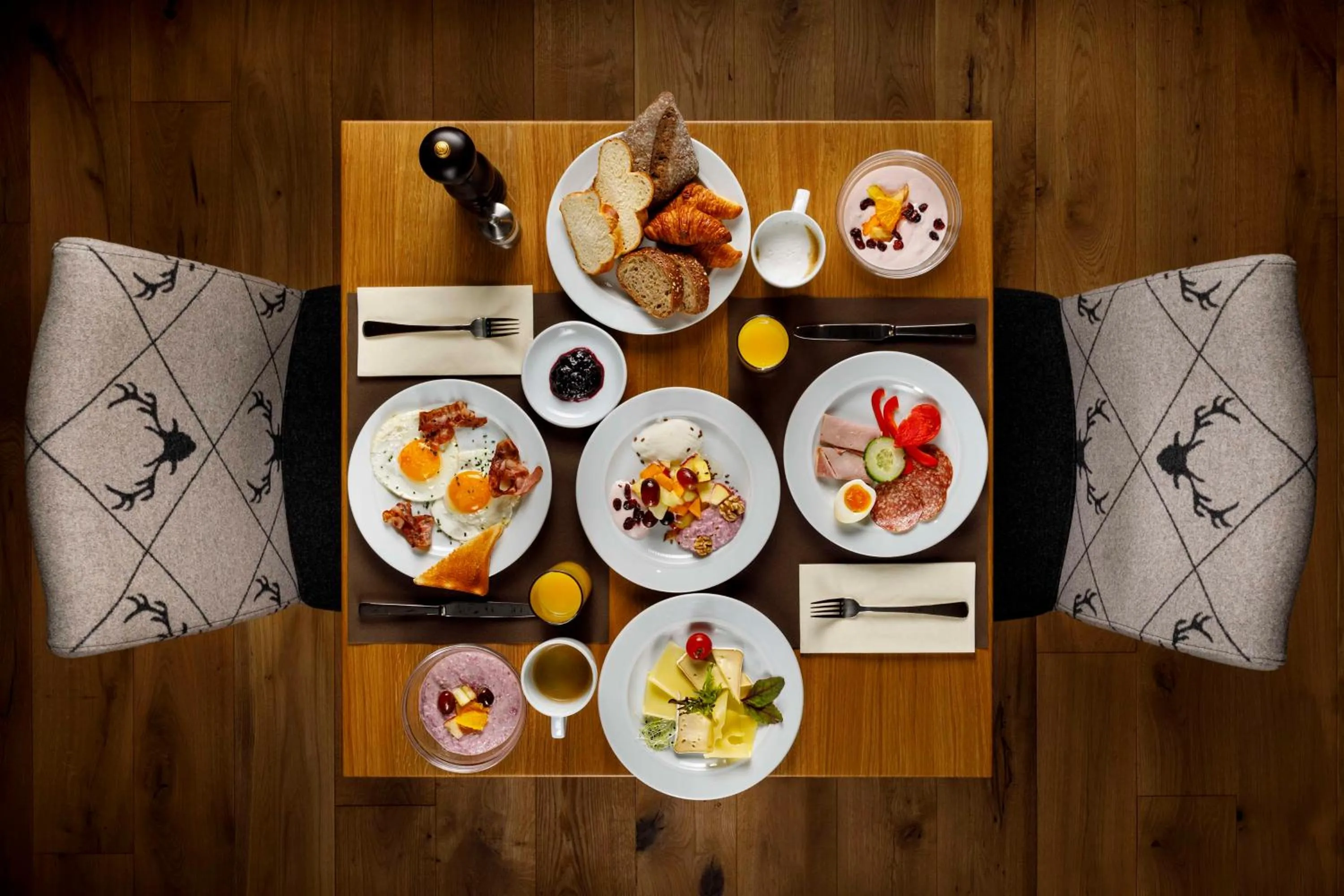 Food and drinks in Hotel Allegra Lodge