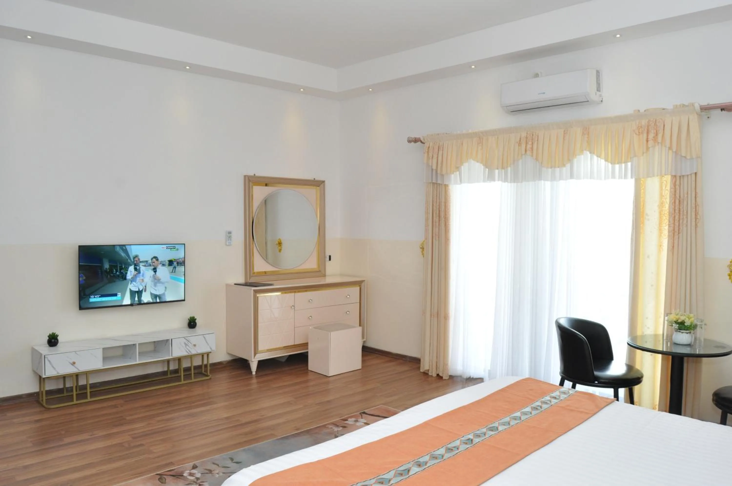 Bed in Hôtel Sky blue Mada