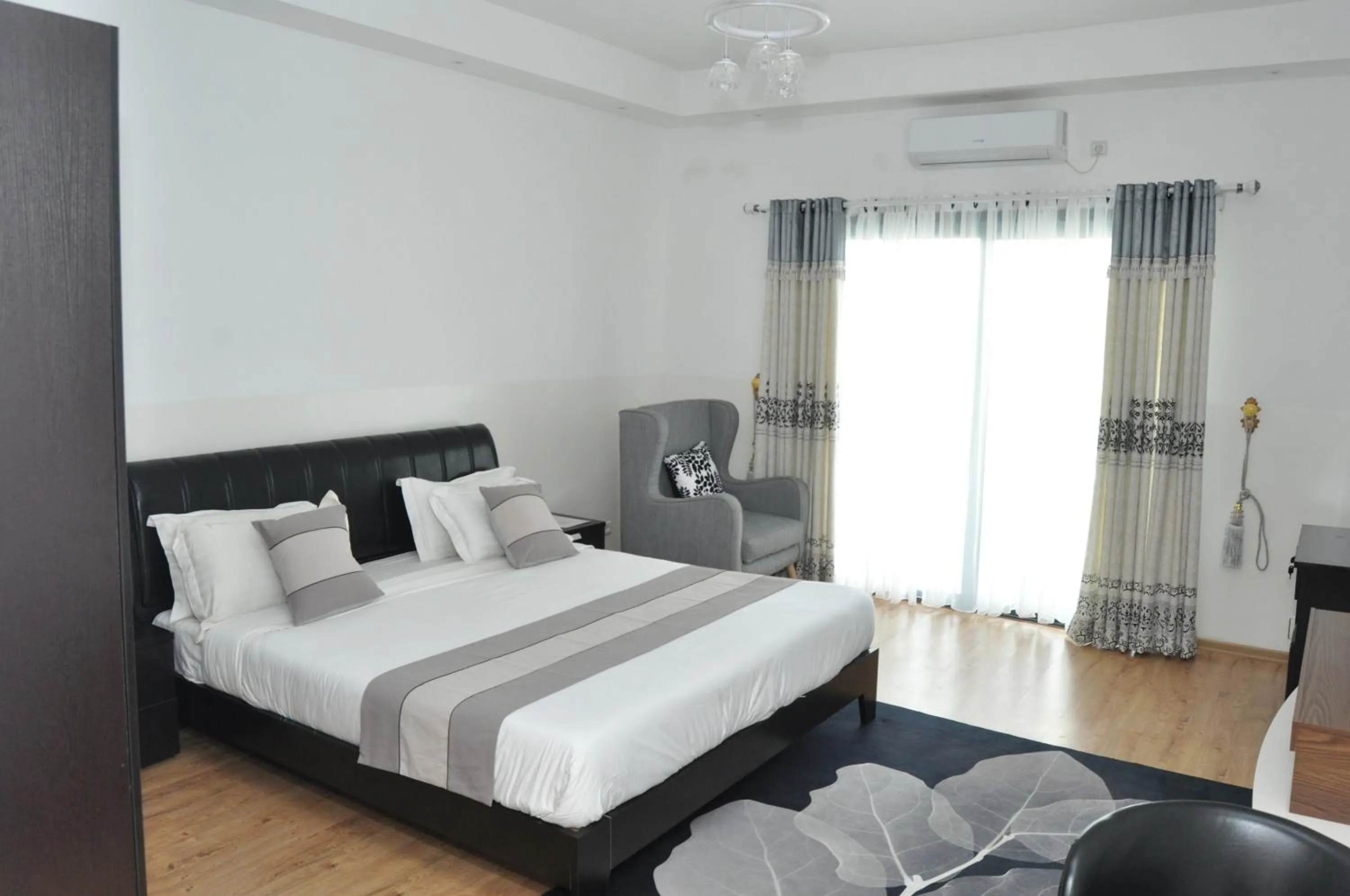 Bed in Hôtel Sky blue Mada