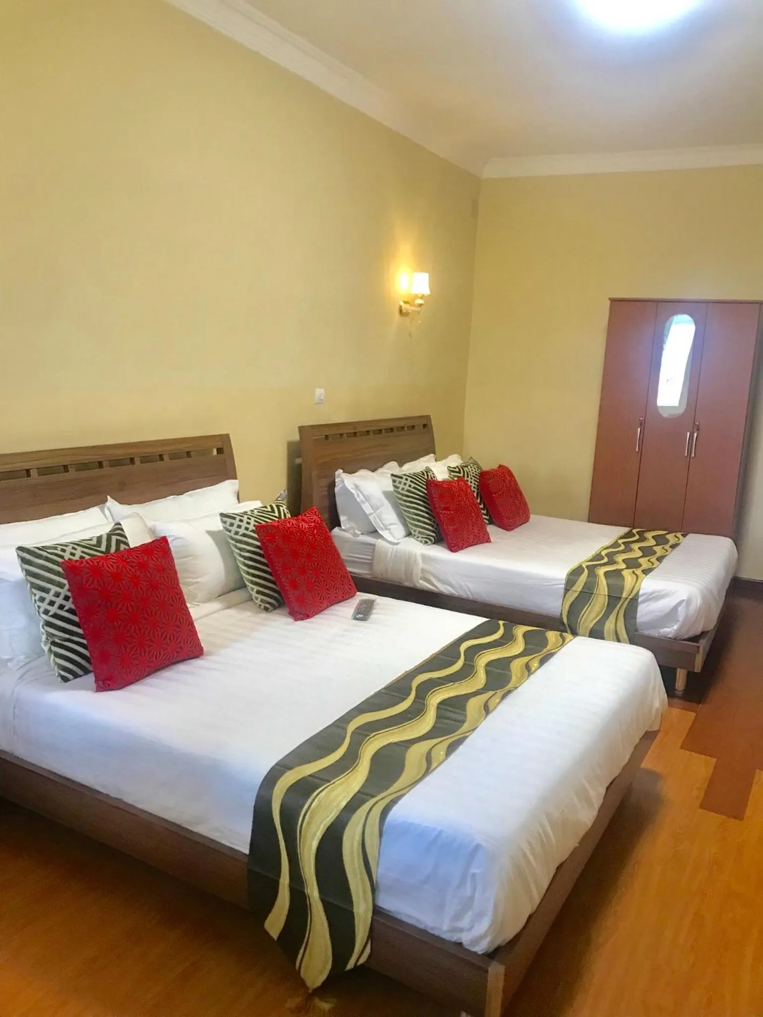 Bed in Hôtel Sky blue Mada