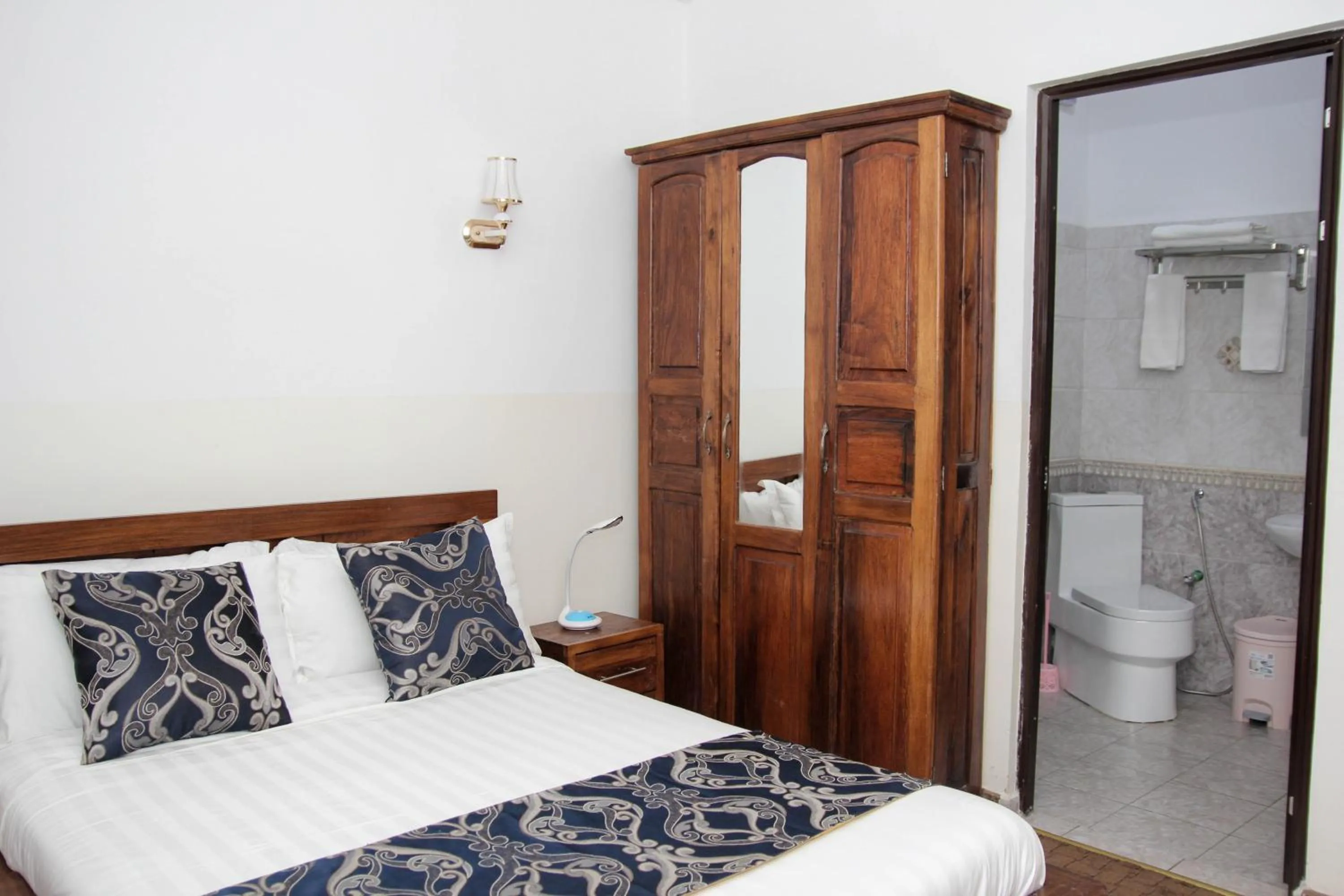 Bed in Hôtel Sky blue Mada