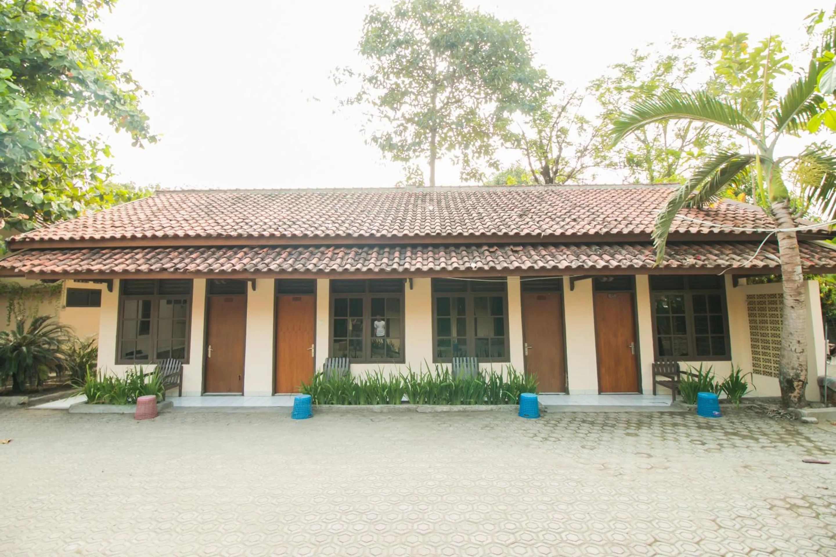 Property building in RedDoorz @ Pantai Pelabuhan Ratu 2