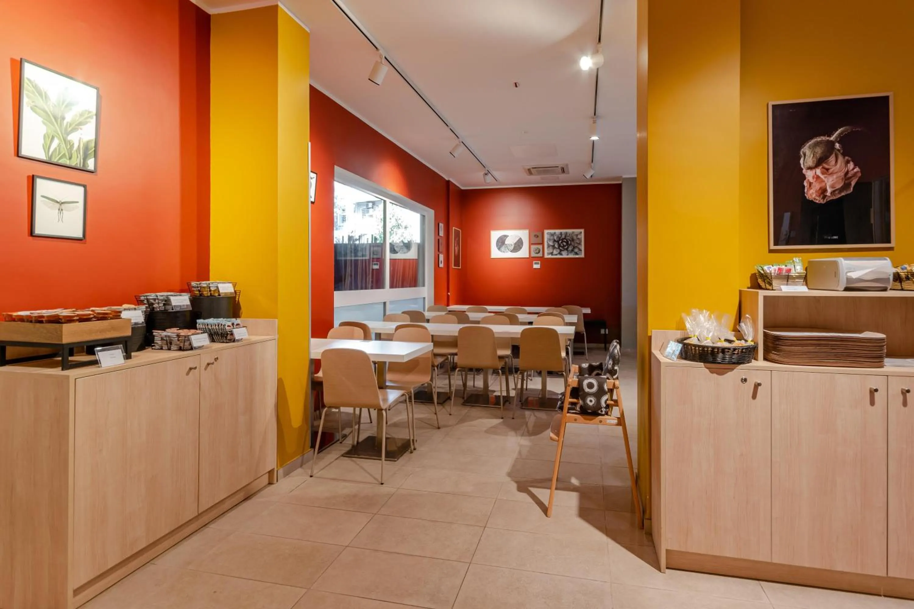 Restaurant/places to eat in B&B Hotel Roma Pietralata Tiburtina