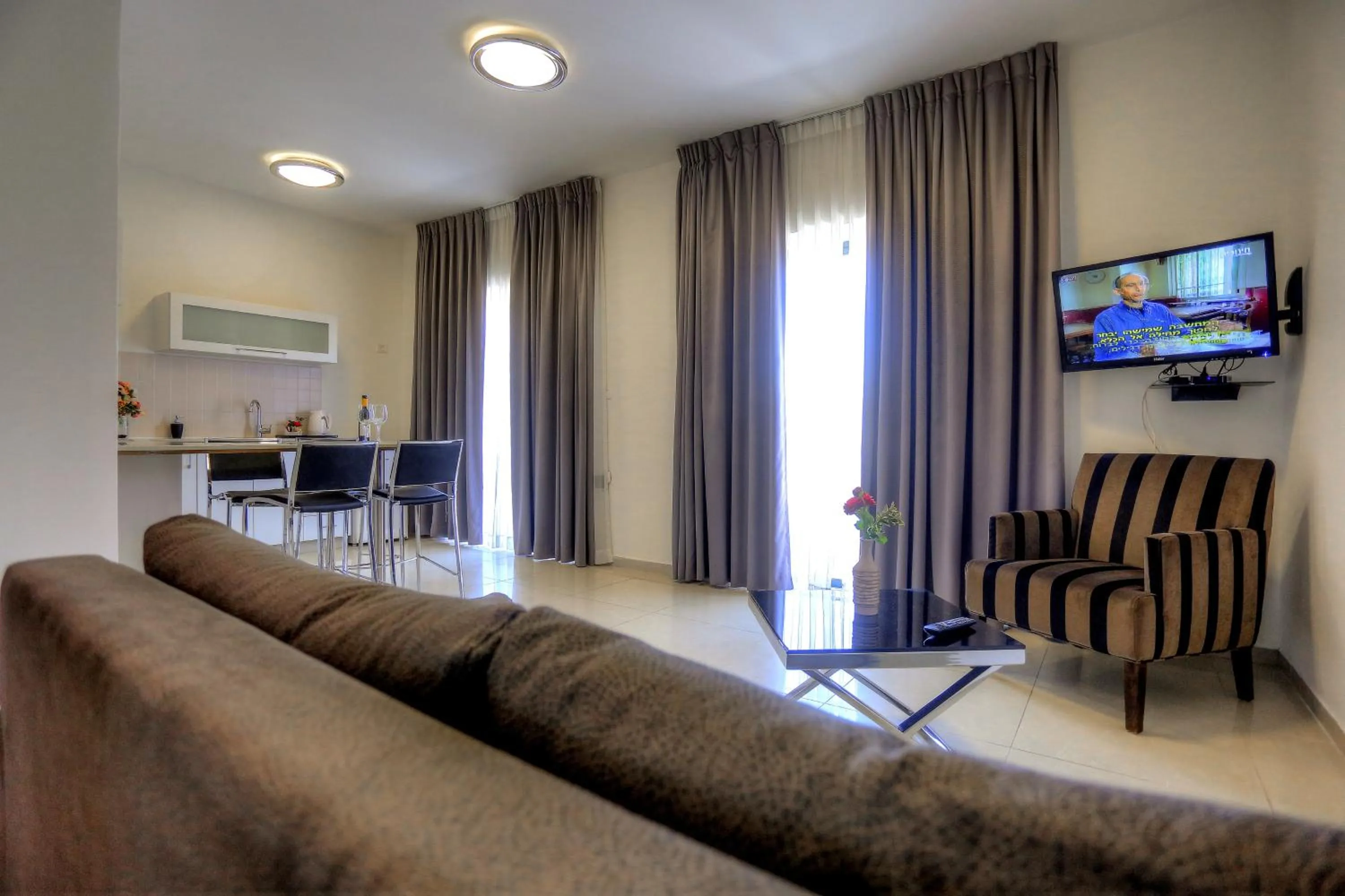 Day, Seating Area in Shamai Suites Jerusalem