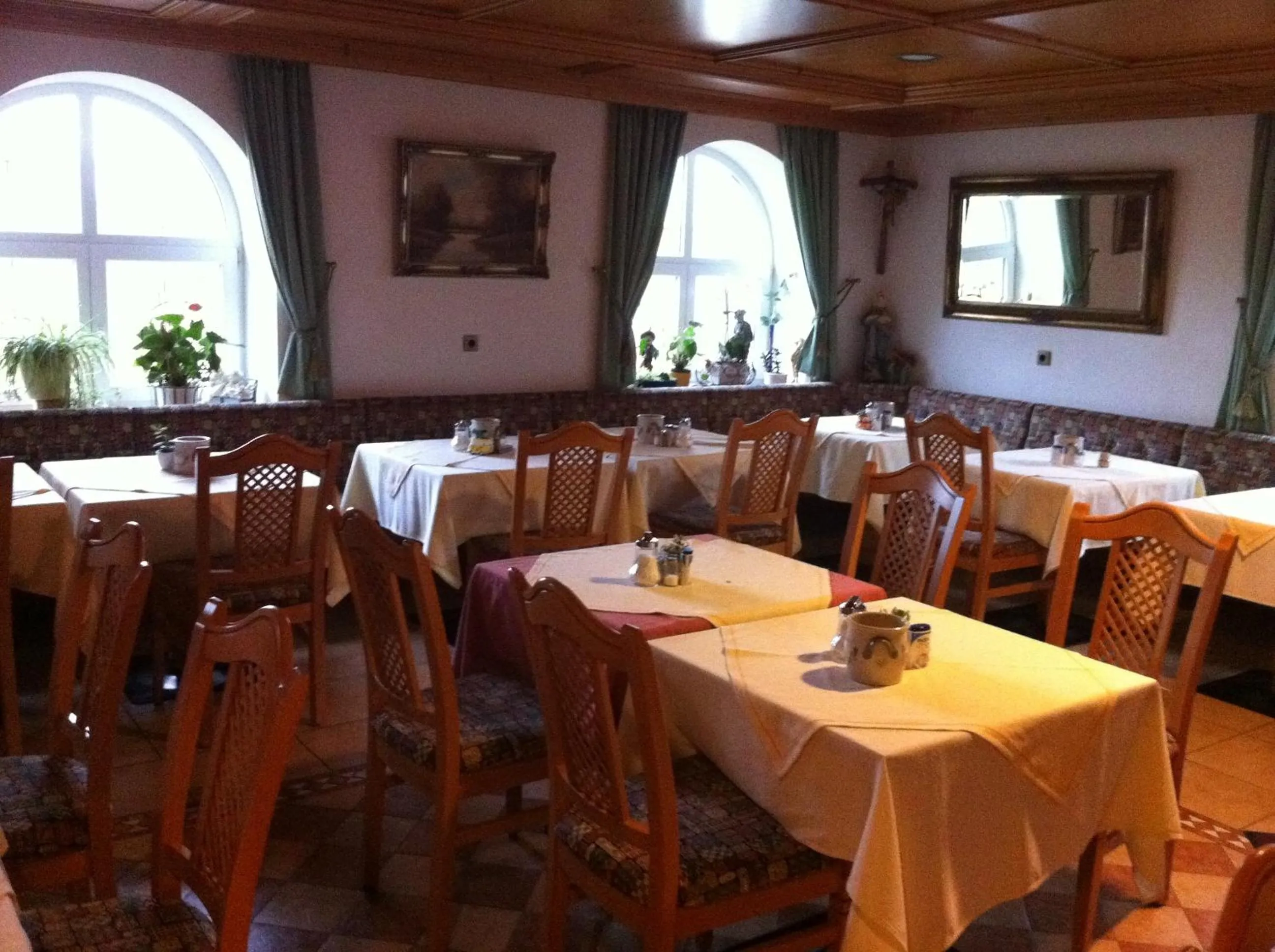 Breakfast in Hotel Preishof