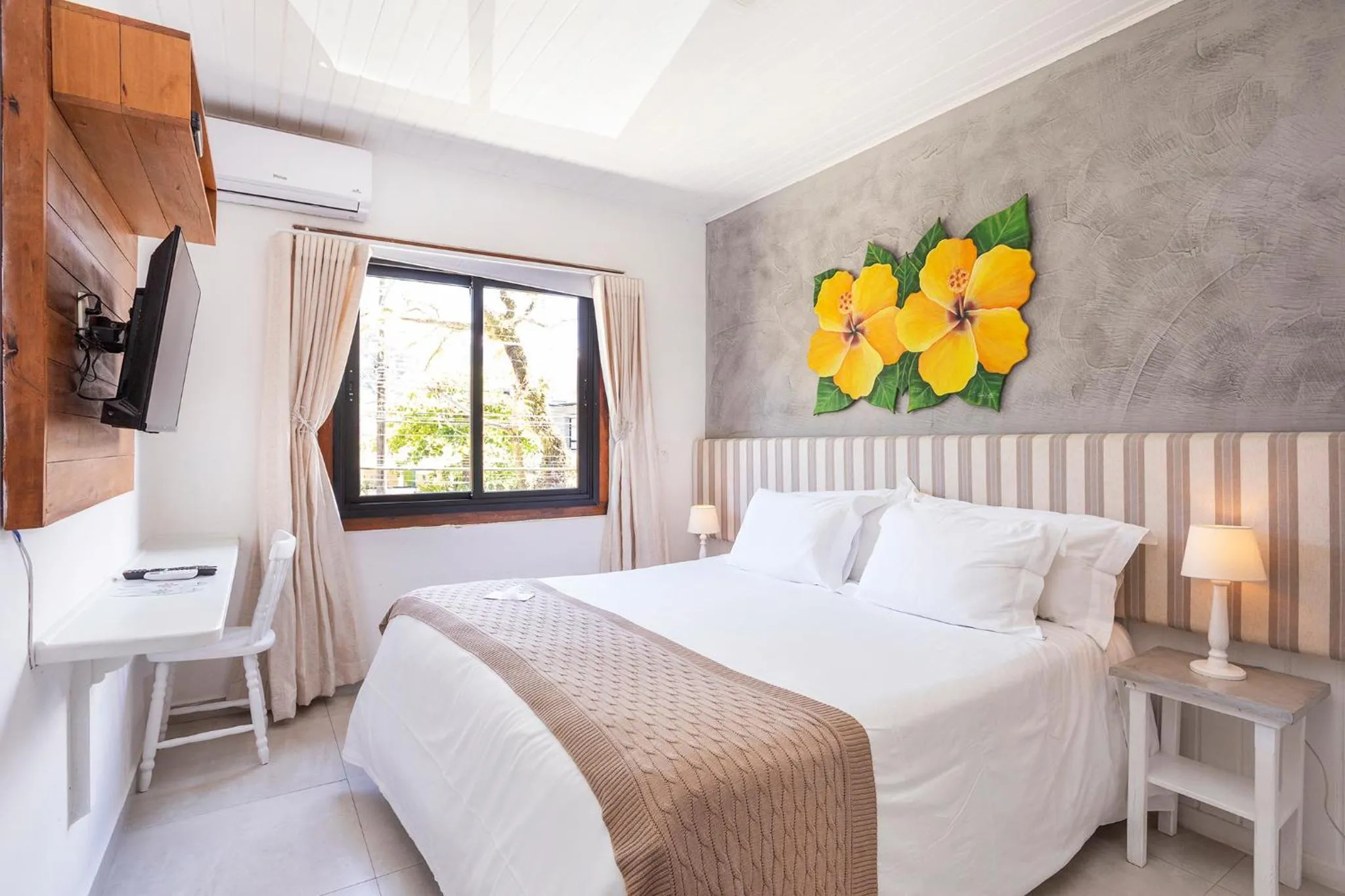 Bed in Chez Louise et Louis Pé na Areia
