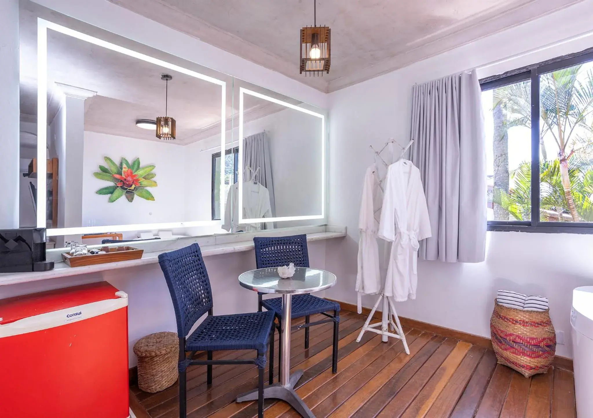 Room with Spa Bath in Chez Louise et Louis Pé na Areia Room with Spa Bath in Chez Louise et Louis Pé na Areia