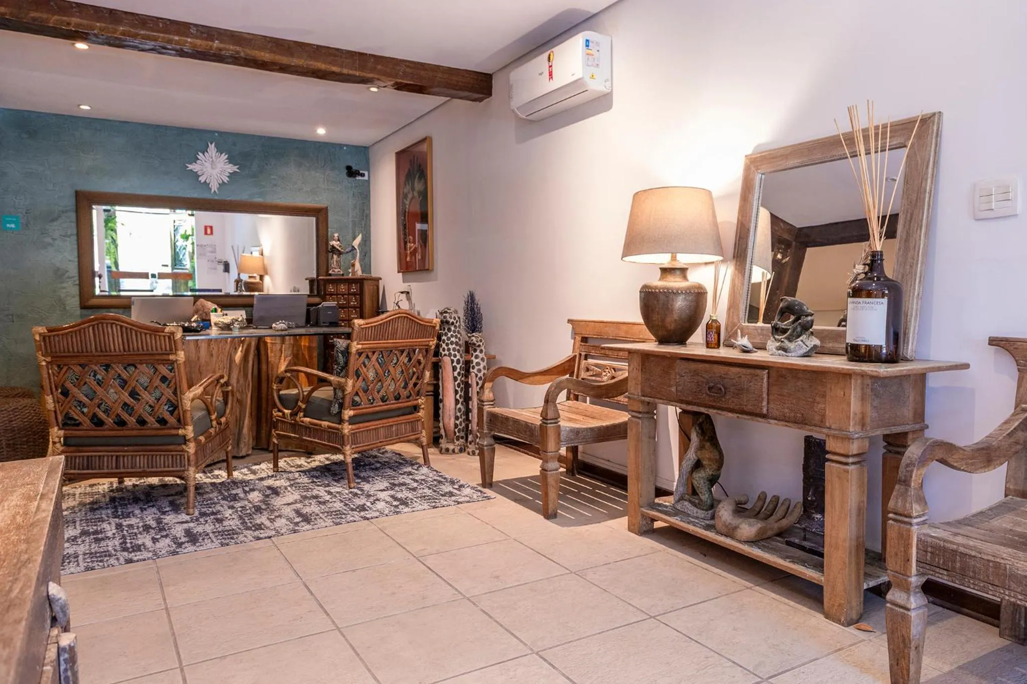 Chez Louise et Louis Pé na Areia