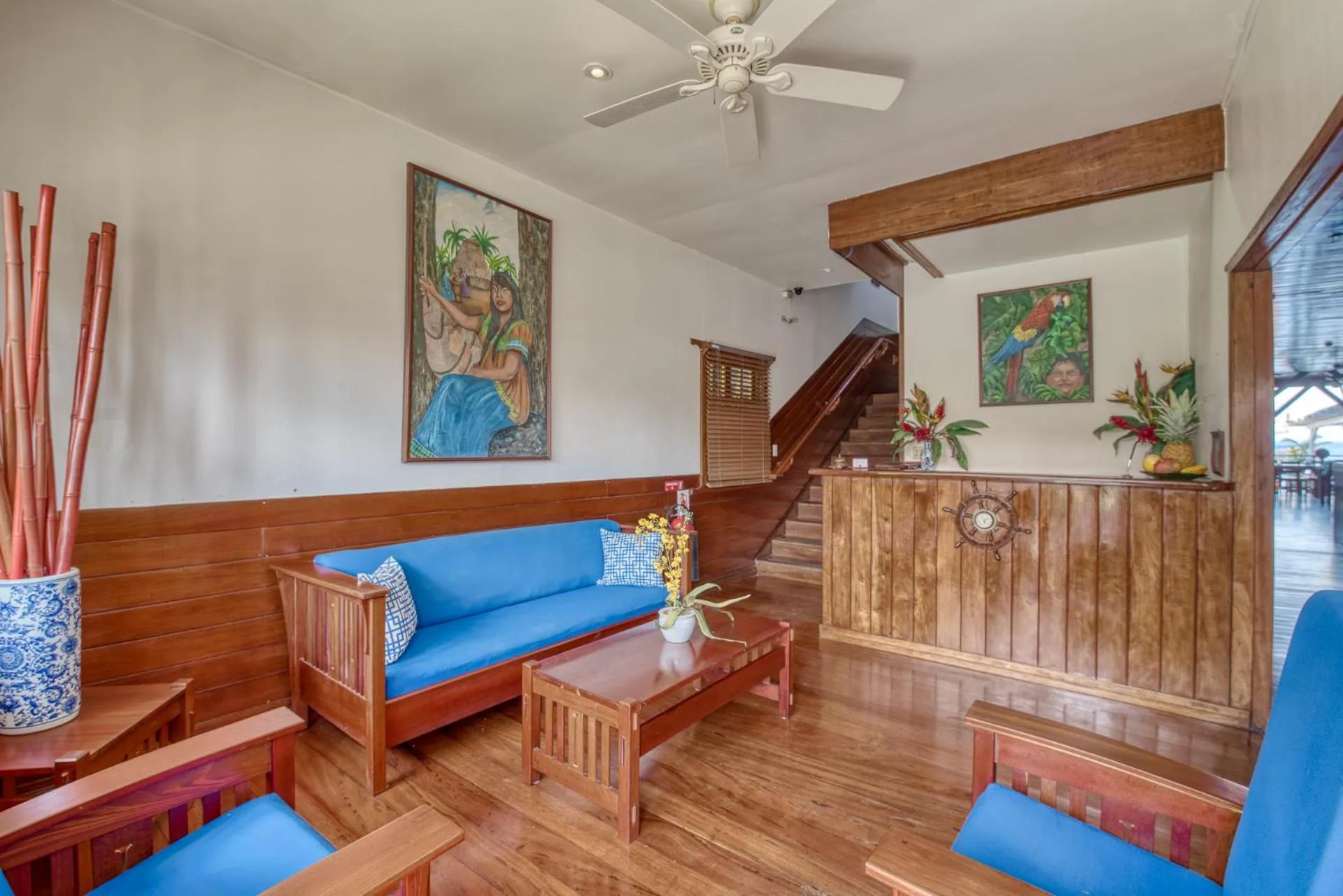 Living room in Hotel Bocas del Toro