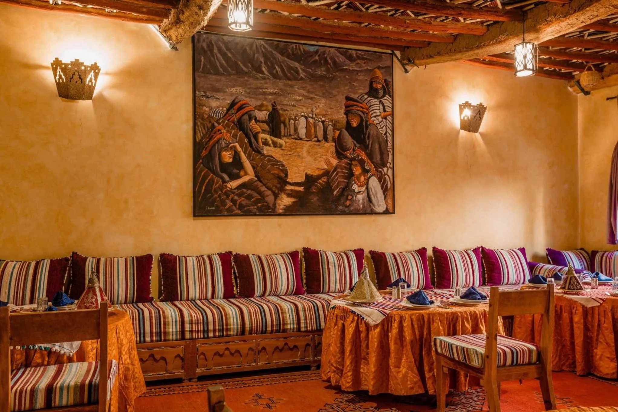 Communal lounge/ TV room in Hotel Kasbah Lamrani