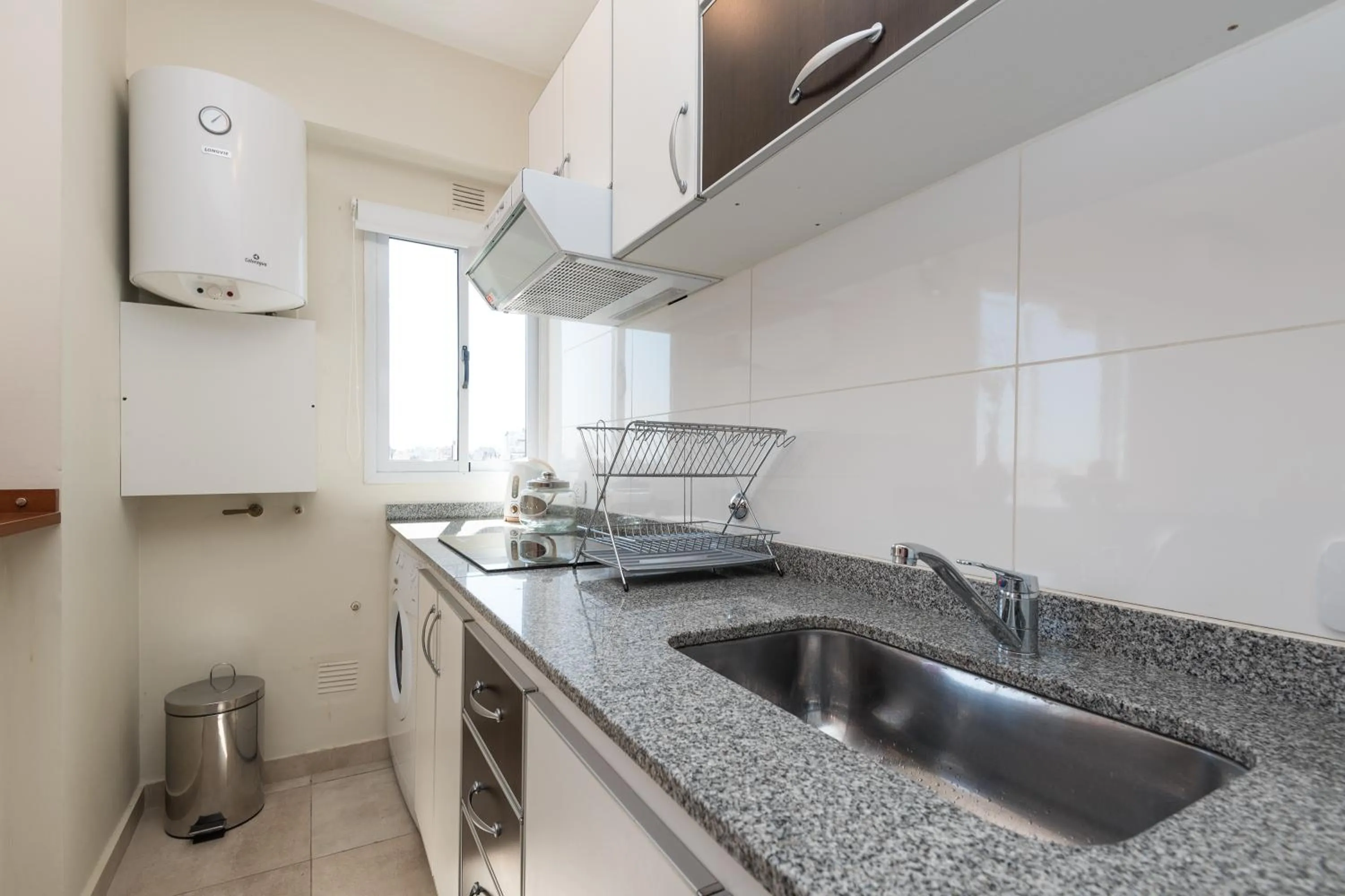 Kitchen or kitchenette in Apart Hotel Independencia - Luz y Fuerza Patagonia