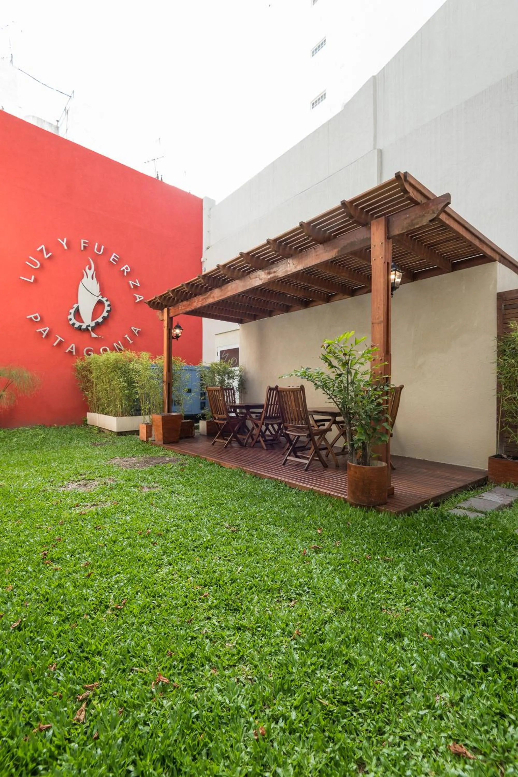 Spring in Apart Hotel Independencia - Luz y Fuerza Patagonia
