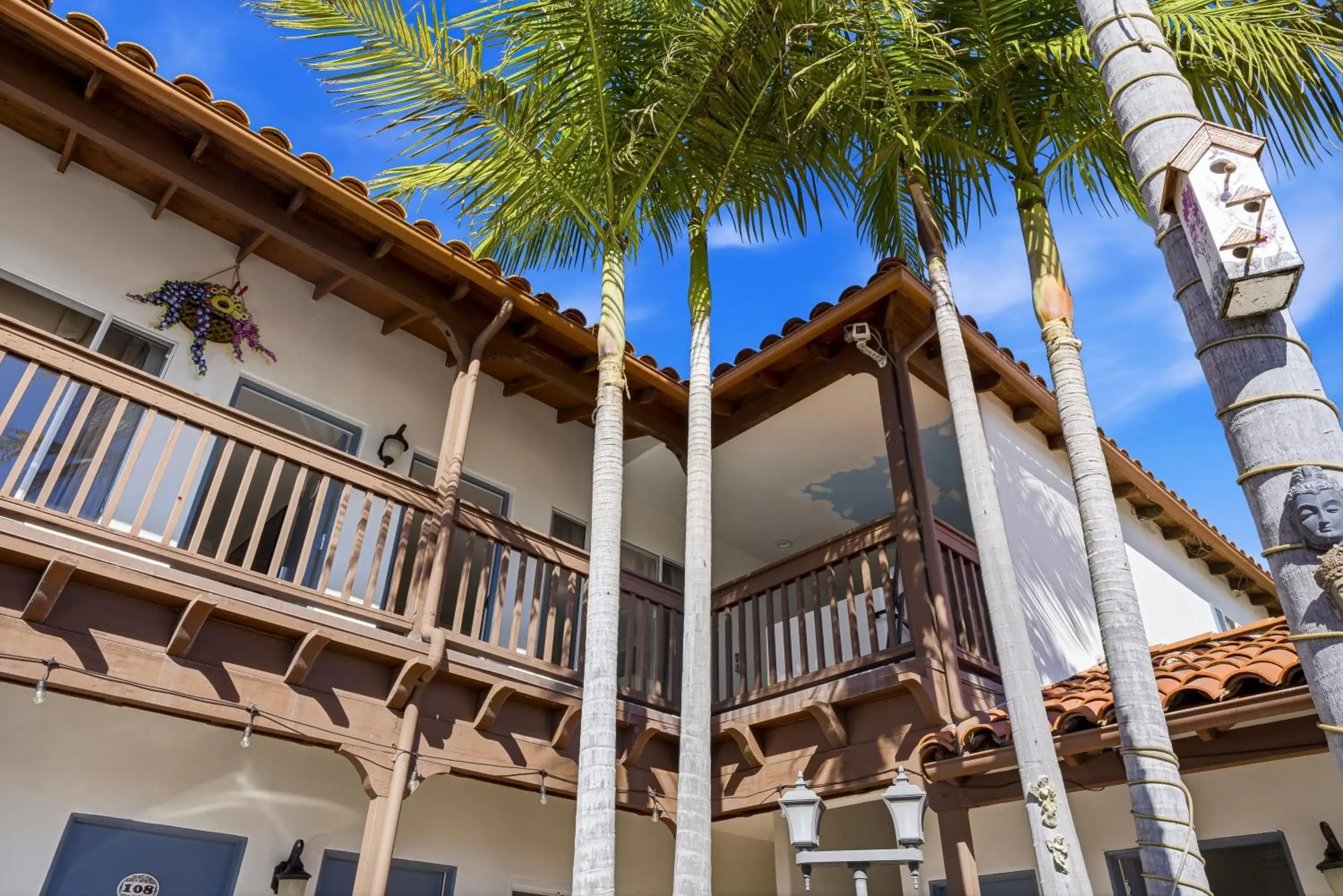 Property building in Sunset Motel Property building in Sunset Motel