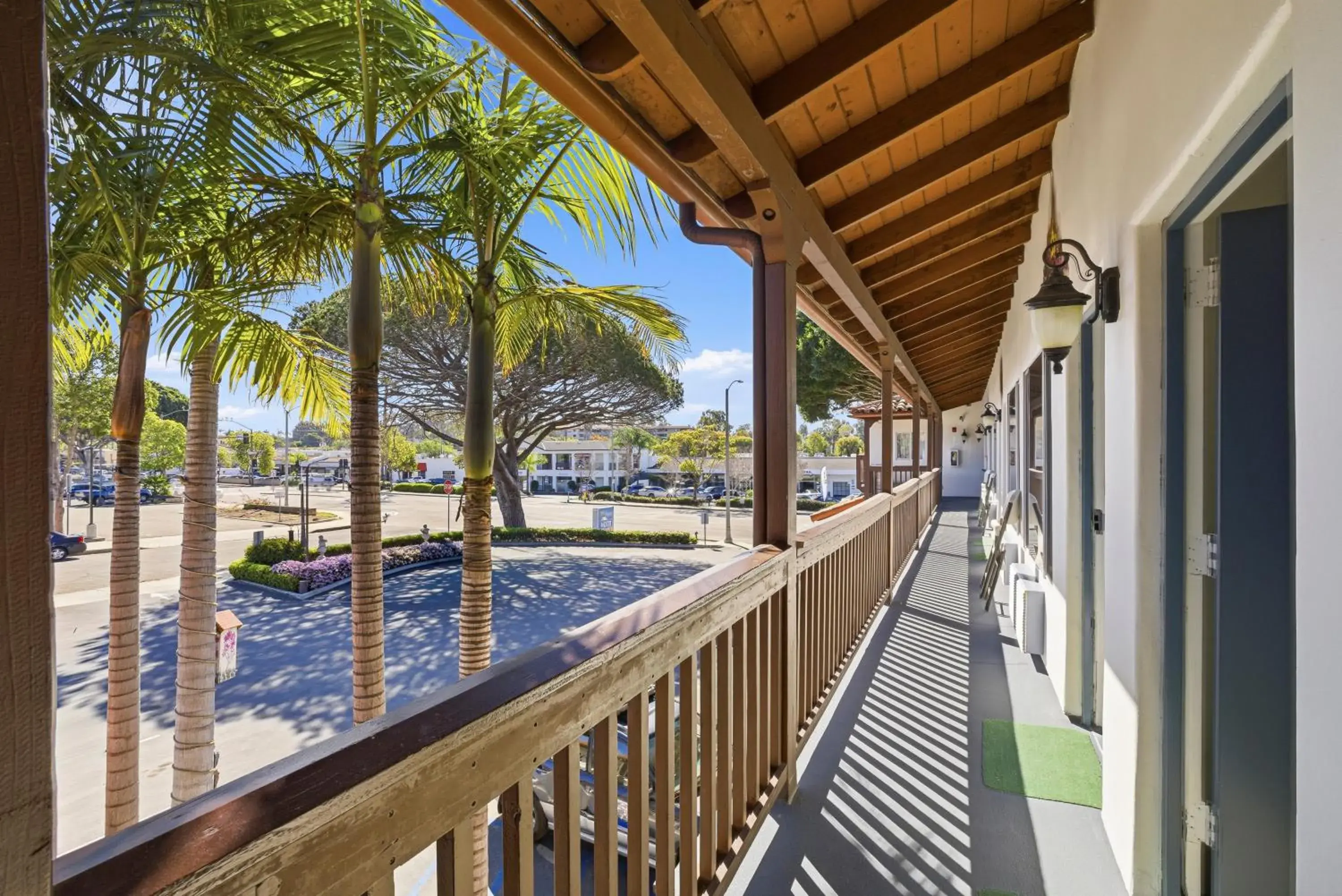 Property building in Sunset Motel Property building in Sunset Motel