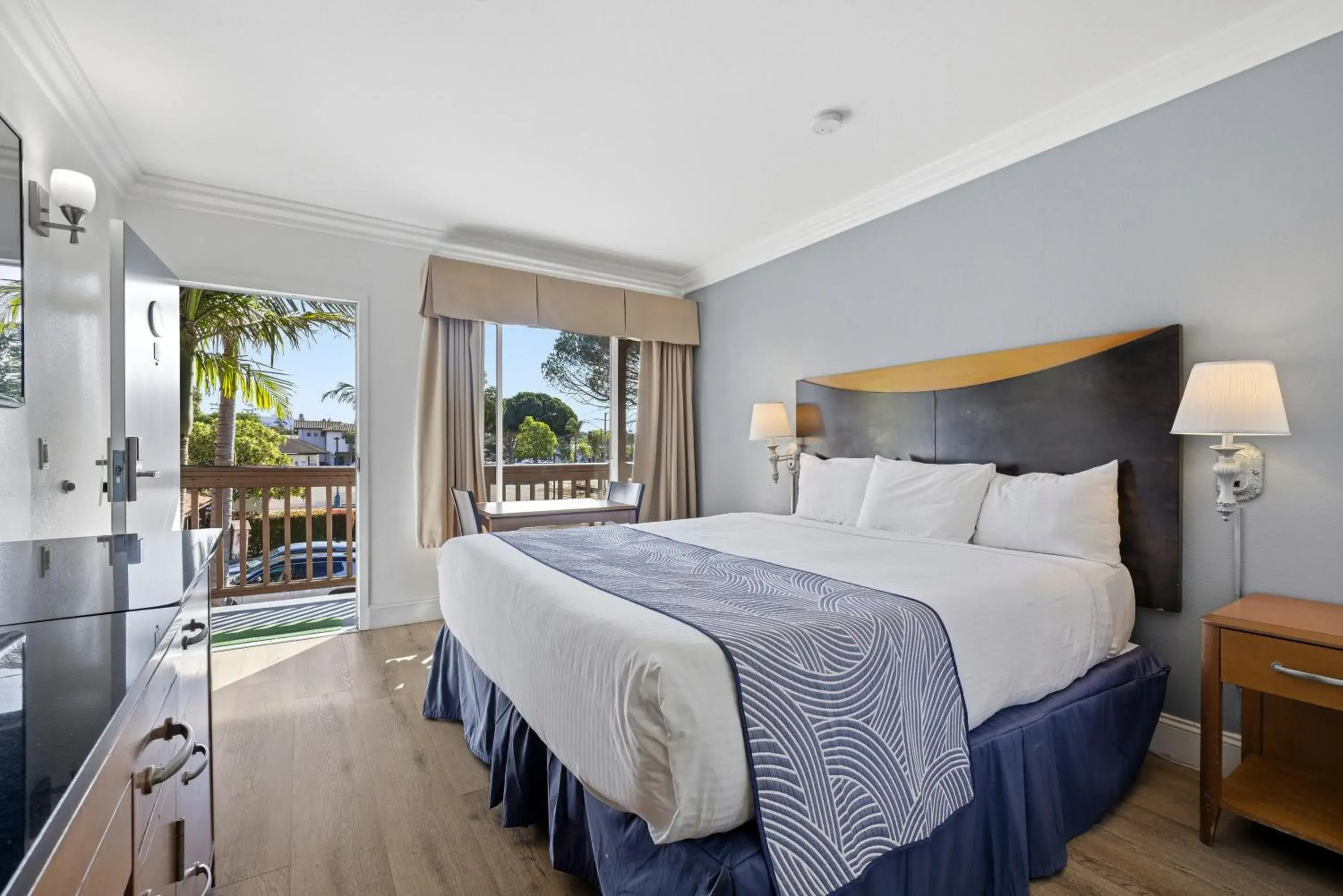 Bed in Sunset Motel Bed in Sunset Motel