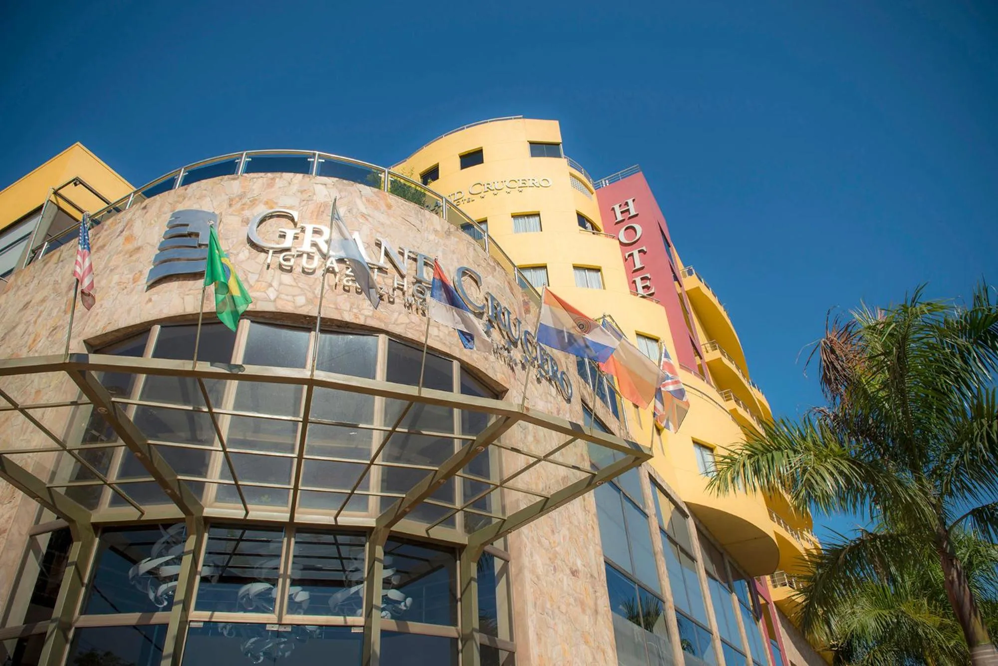 Facade/entrance in Grand Crucero Hotel