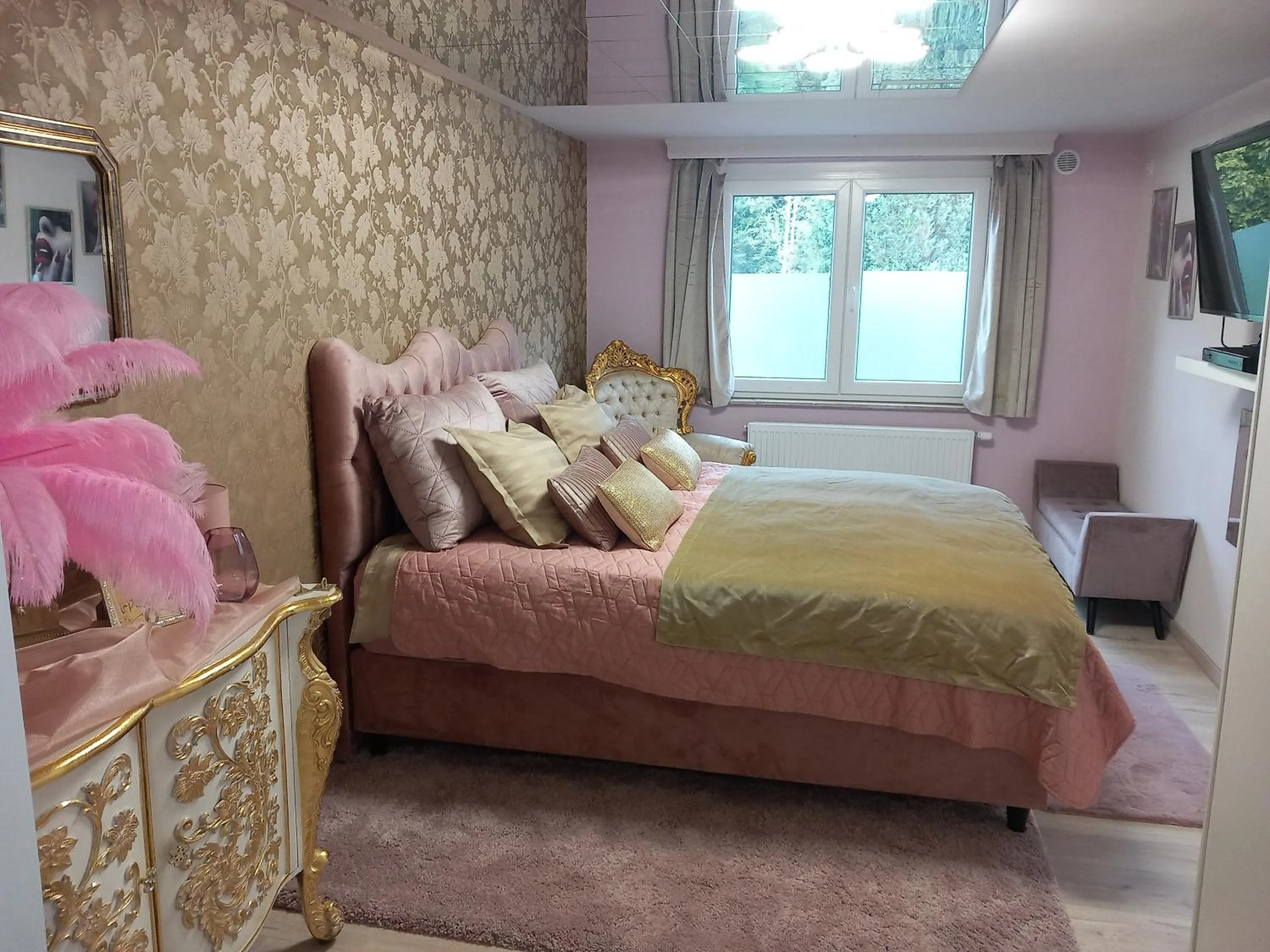 Bed in Vip room 209