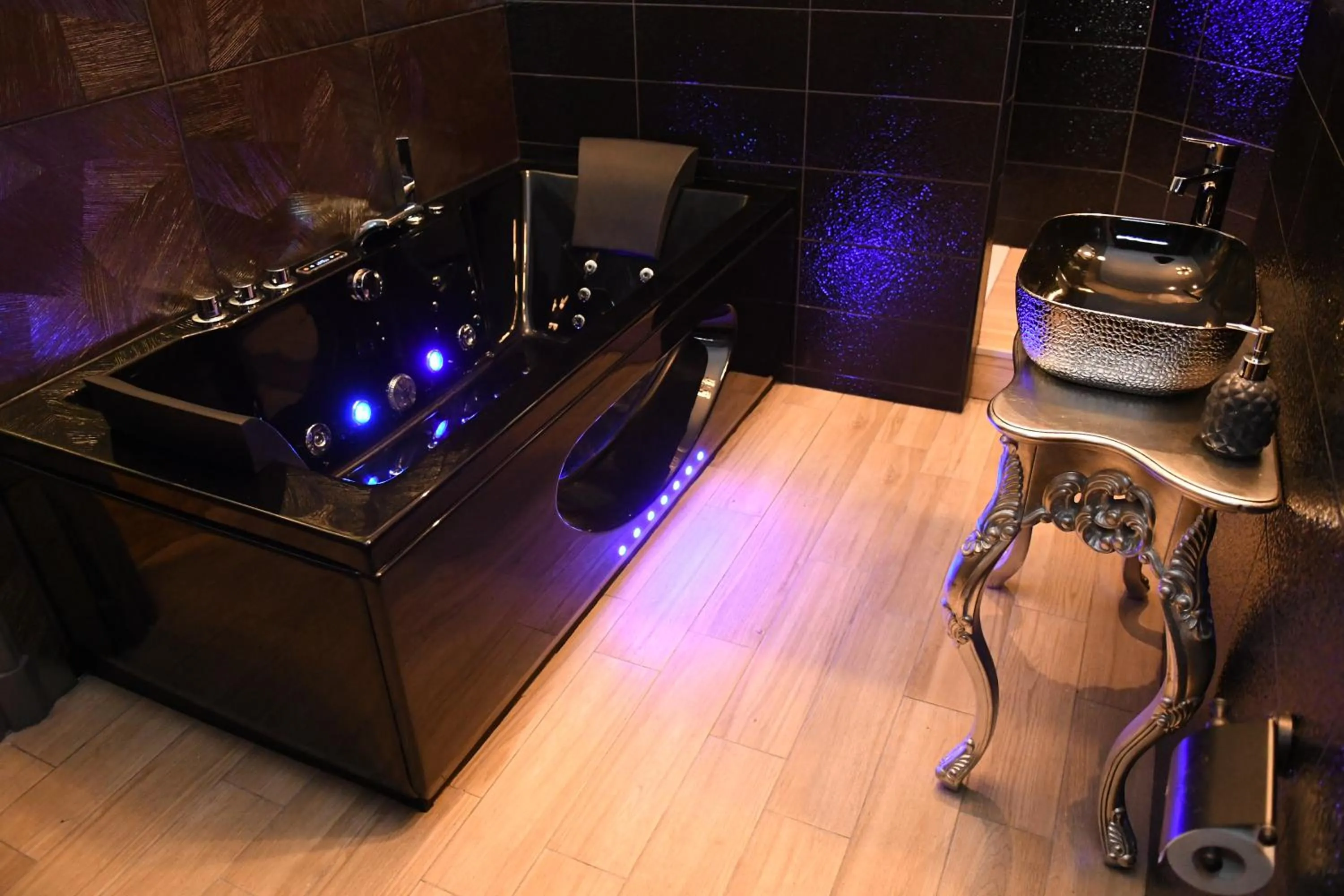 Vip room 209
