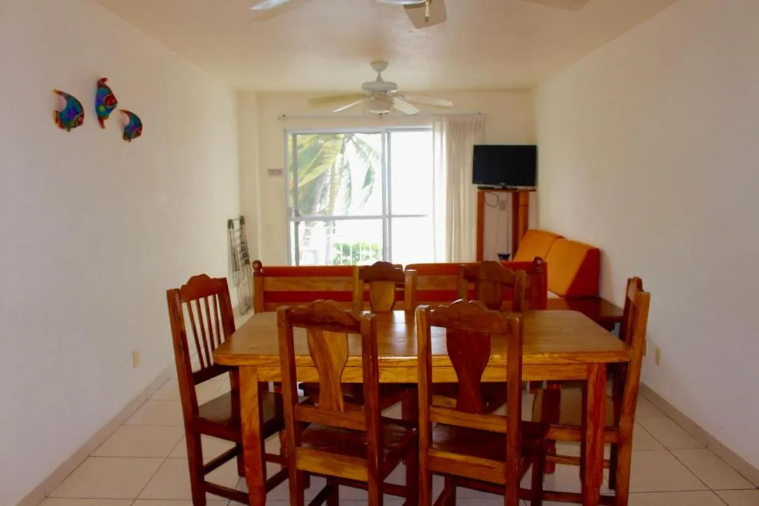 Hotel y Suites Corita