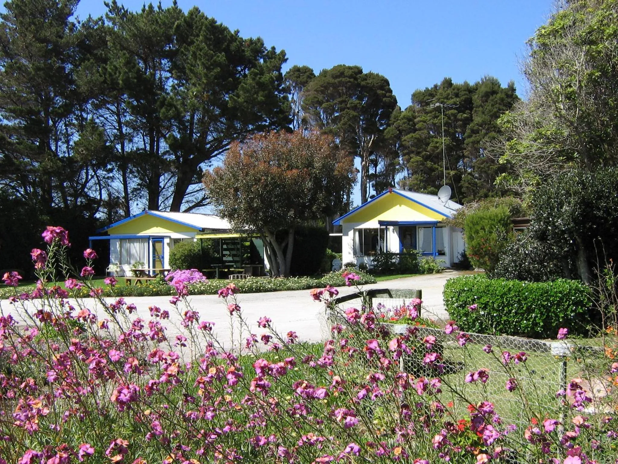 Property building in King Island Accommodation Cottages