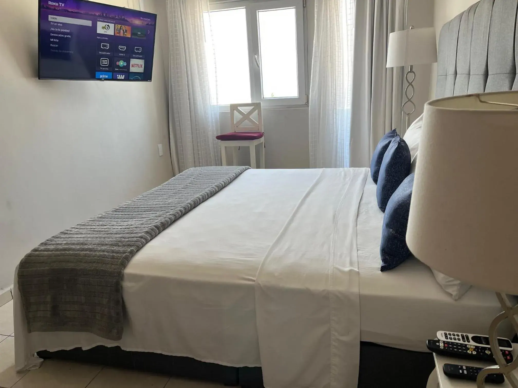 Triple Room with Sea View in Hotel Venedik Triple Room with Sea View in Hotel Venedik