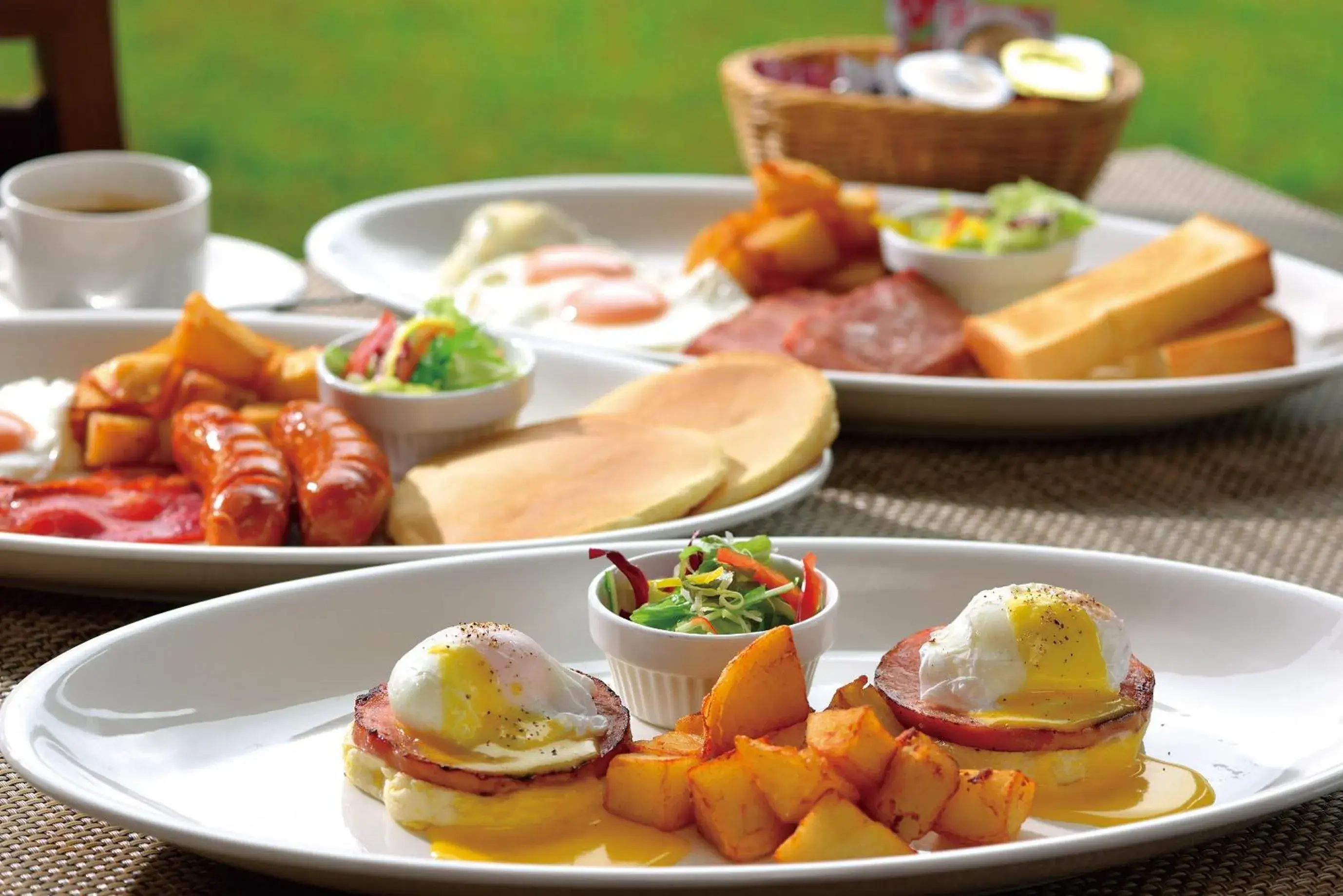 Food and drinks in Moon Ocean Ginowan Hotel & Residence Food and drinks in Moon Ocean Ginowan Hotel & Residence