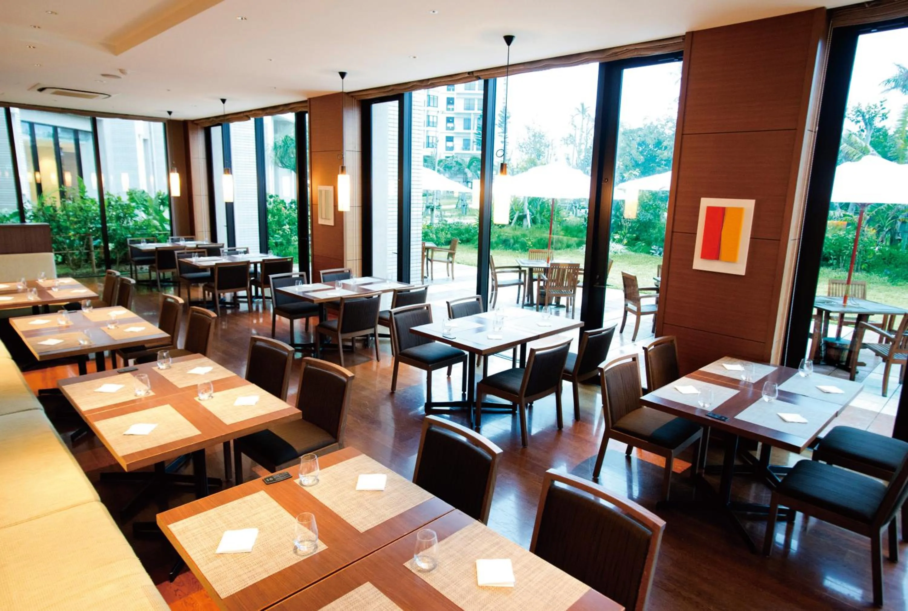 Restaurant/places to eat in Moon Ocean Ginowan Hotel & Residence
