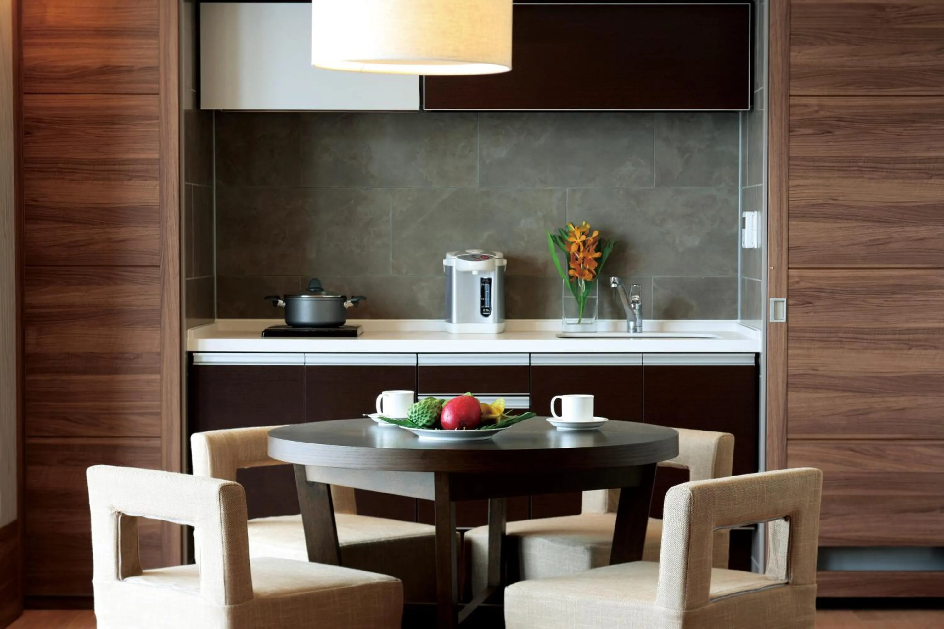 Dining area in Moon Ocean Ginowan Hotel & Residence