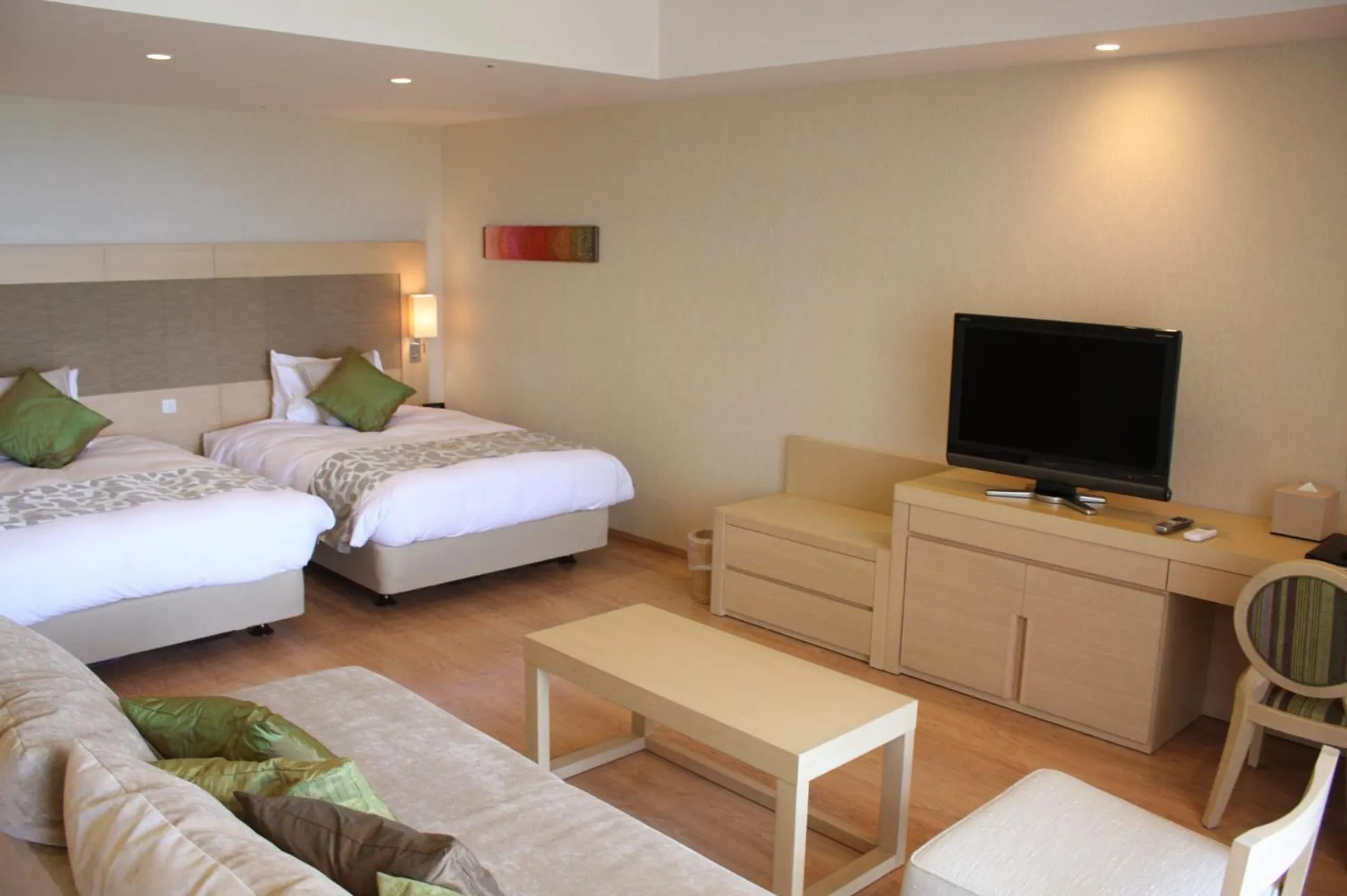 Bed in Moon Ocean Ginowan Hotel & Residence