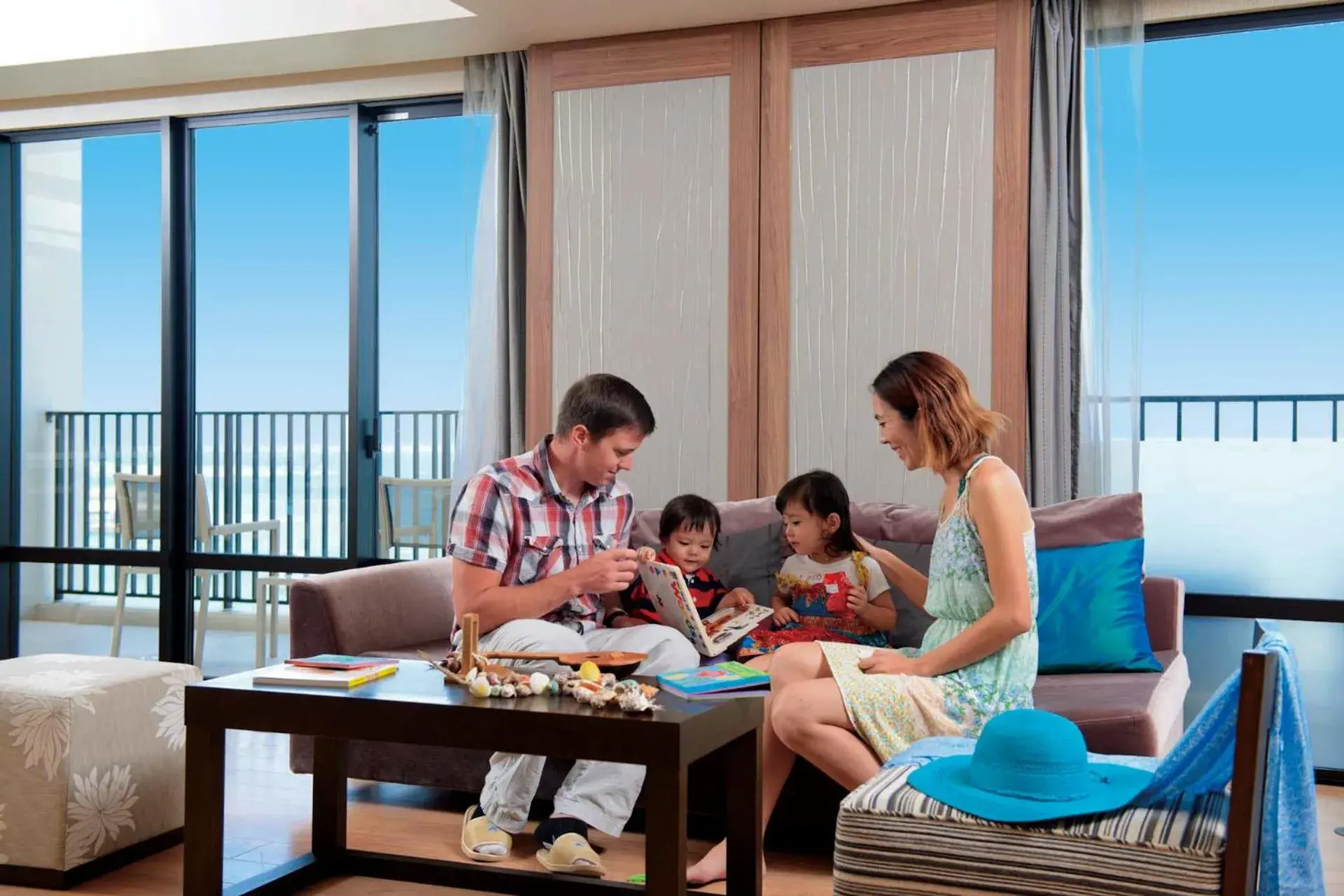 Living room in Moon Ocean Ginowan Hotel & Residence Living room in Moon Ocean Ginowan Hotel & Residence