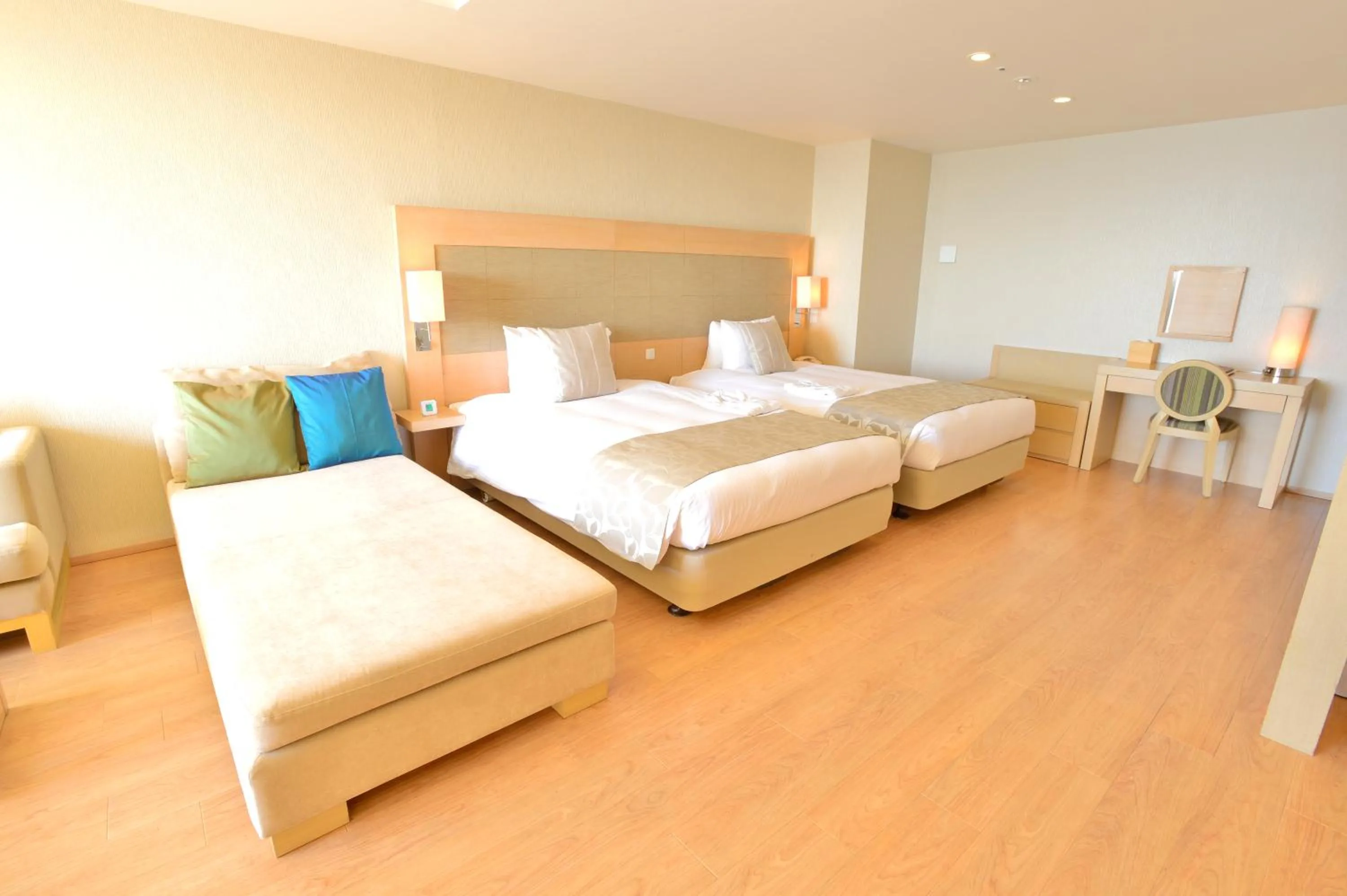 Bed in Moon Ocean Ginowan Hotel & Residence