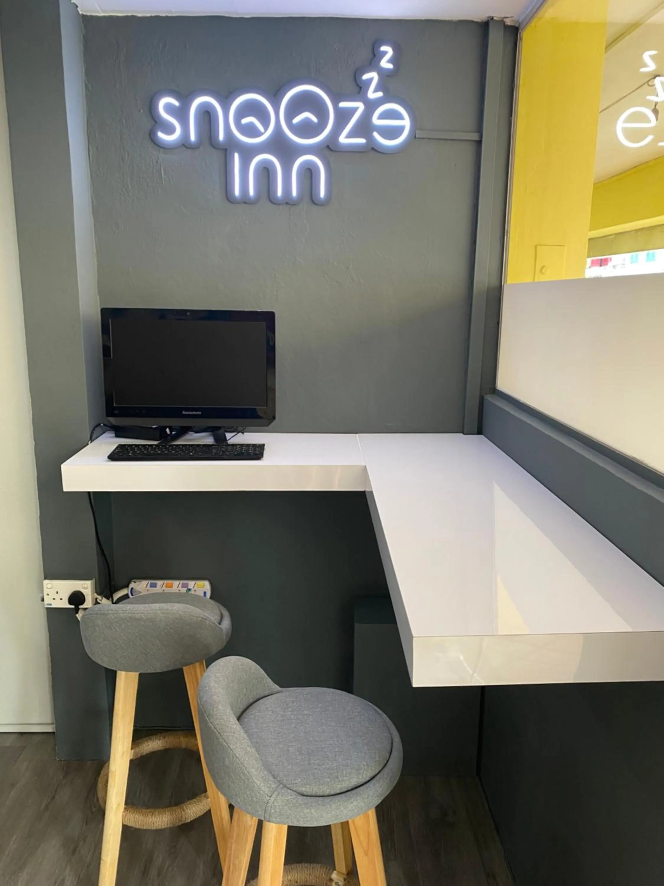 Snooze Inn @Dunlop Street