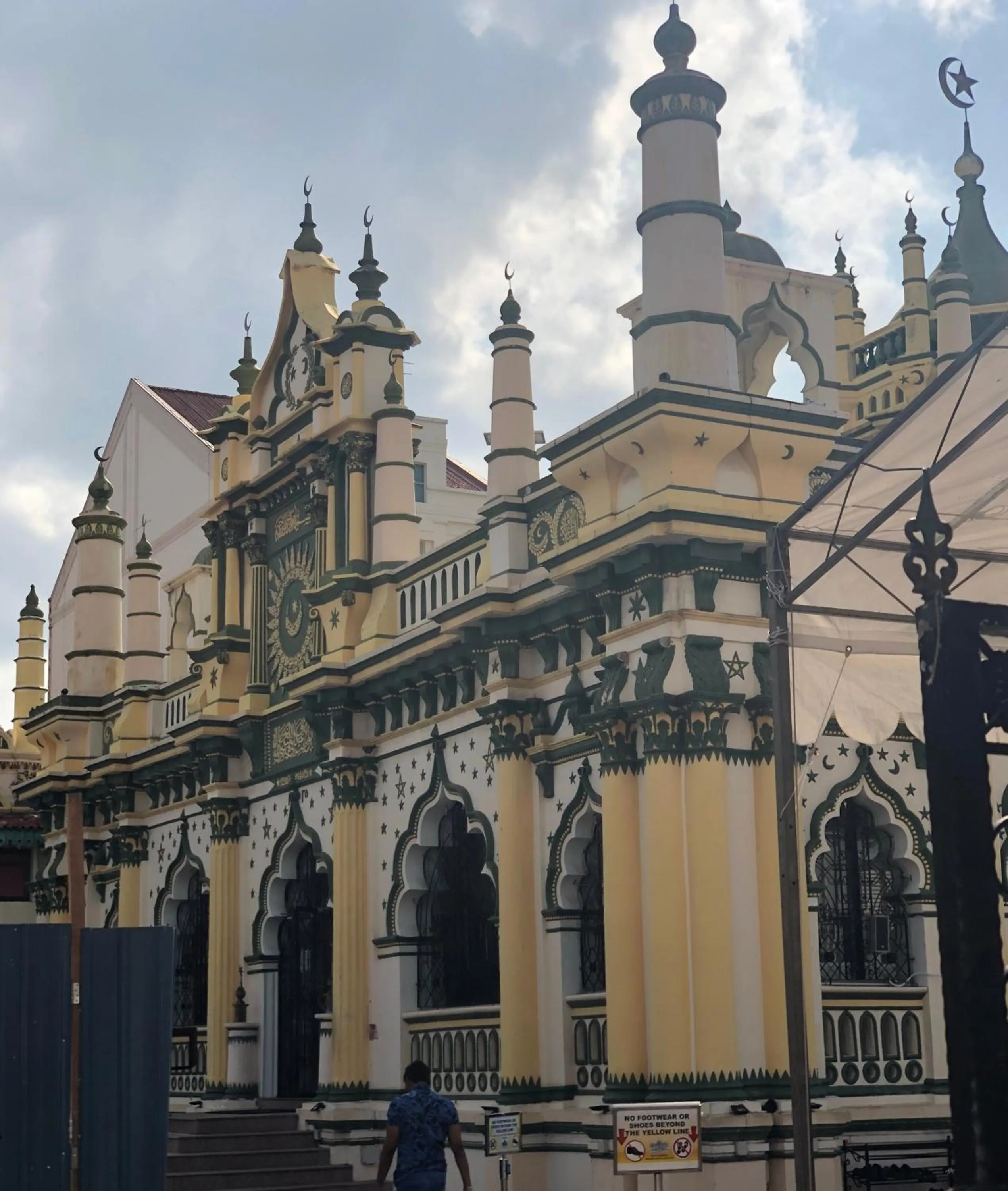 Landmark view in Snooze Inn @Dunlop Street