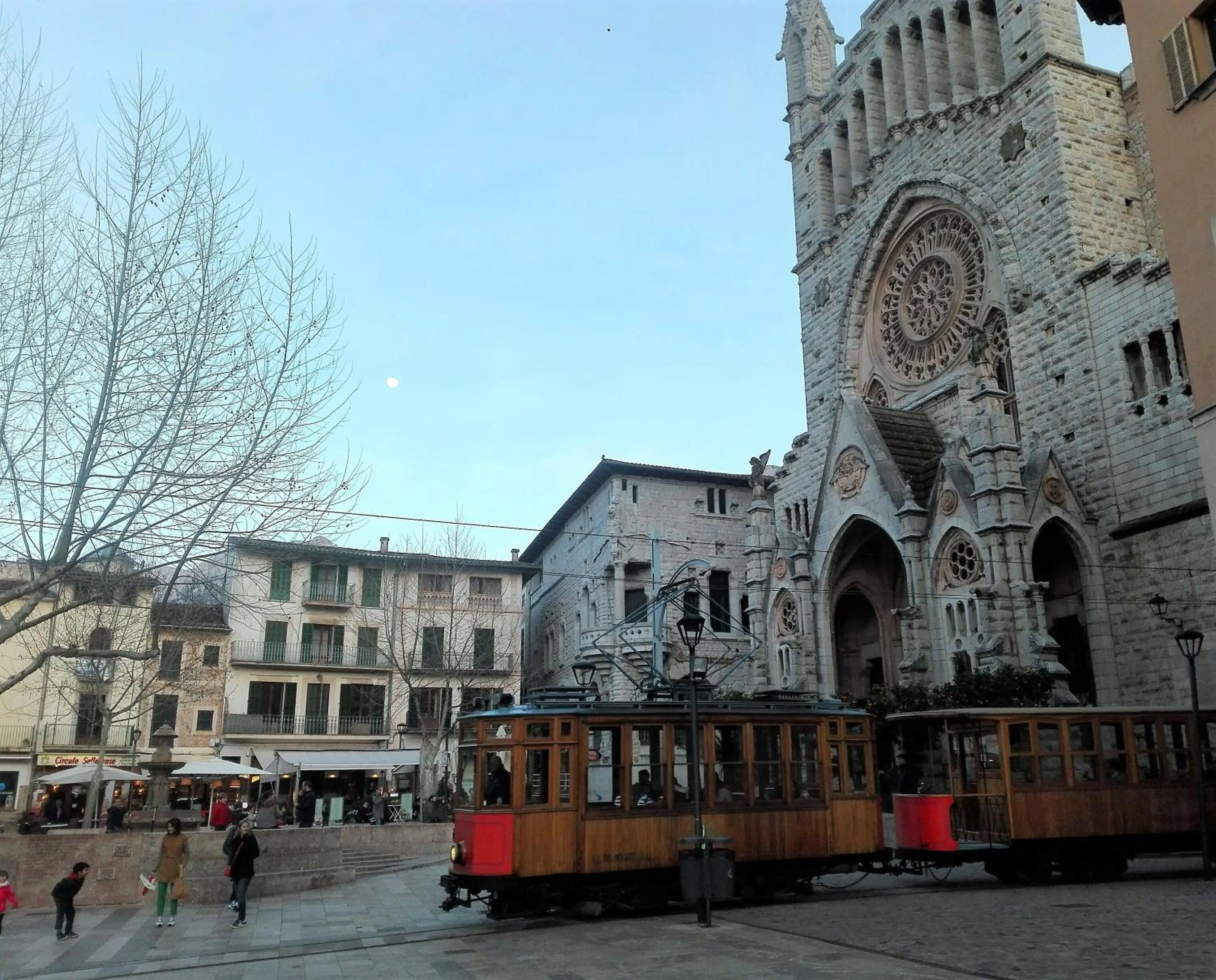 Nearby landmark in Soller Plaza