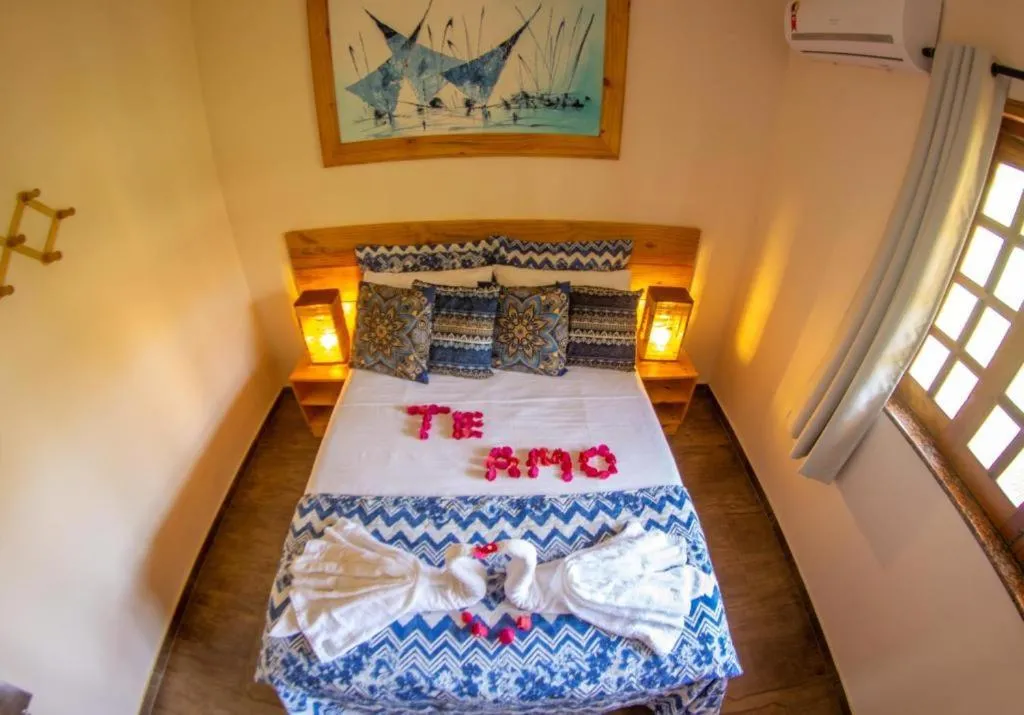 View (from property/room), Bed in Pousada Dharma