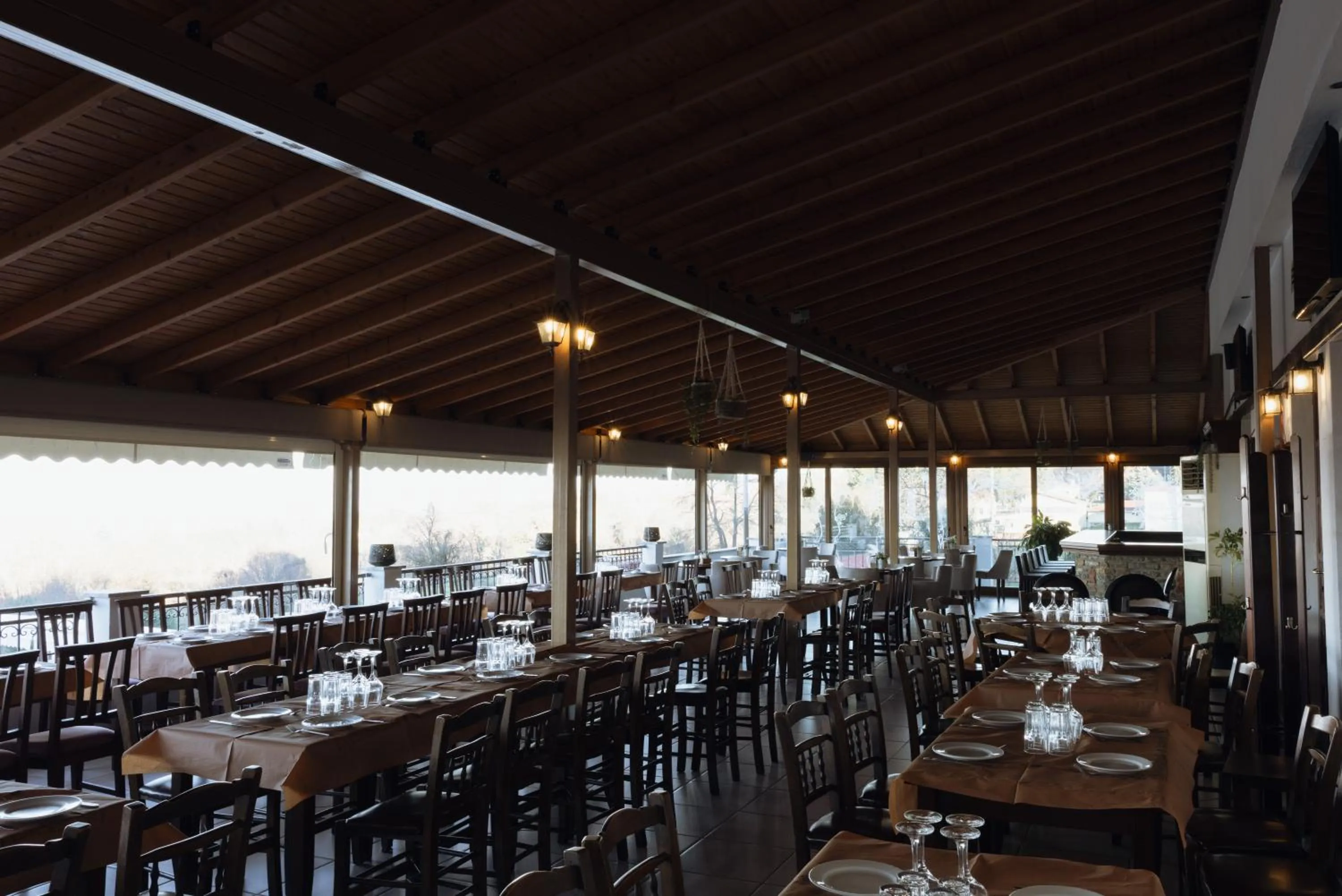 Restaurant/places to eat in Agnanti Hotel