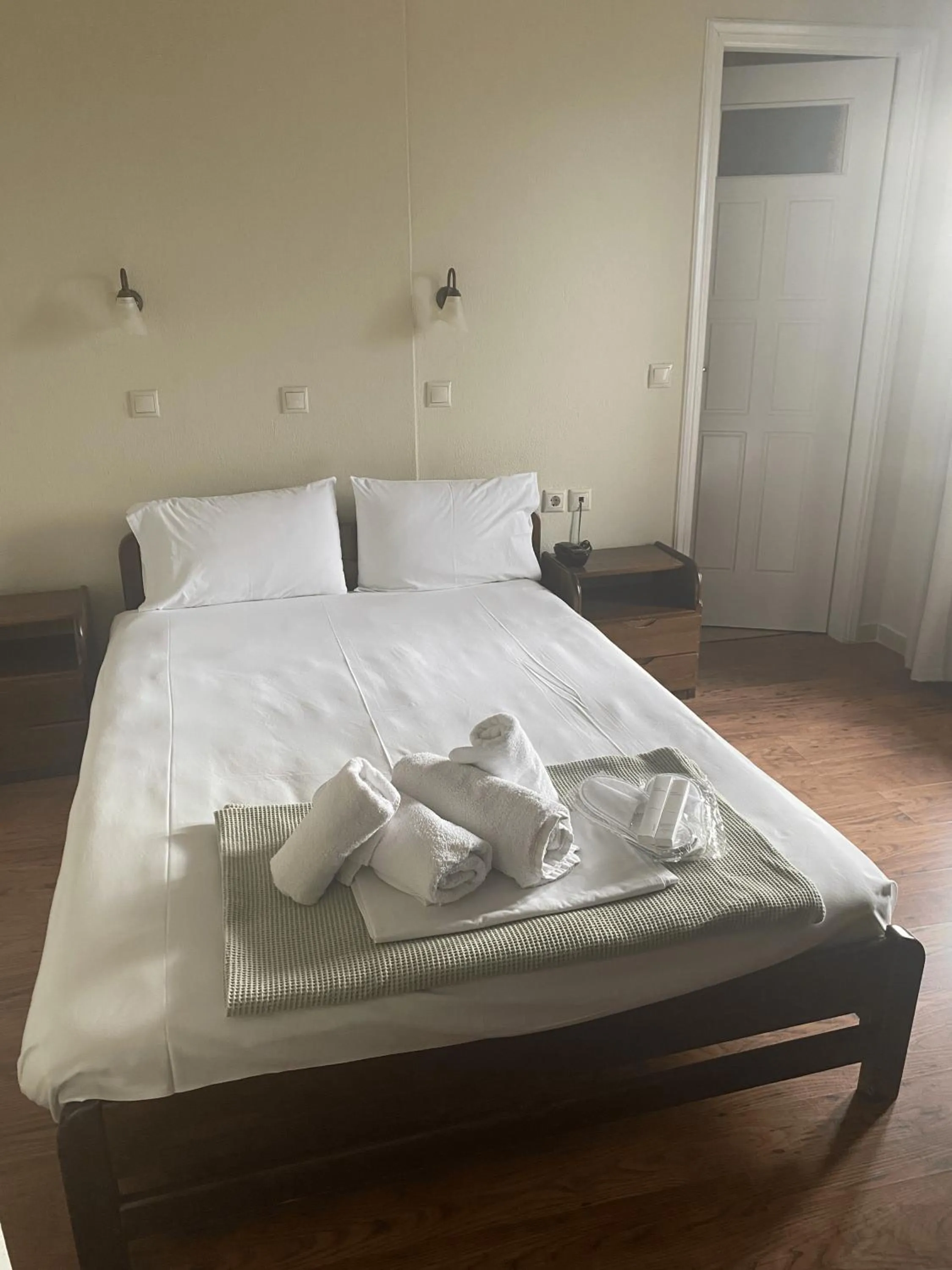 Bed in Agnanti Hotel