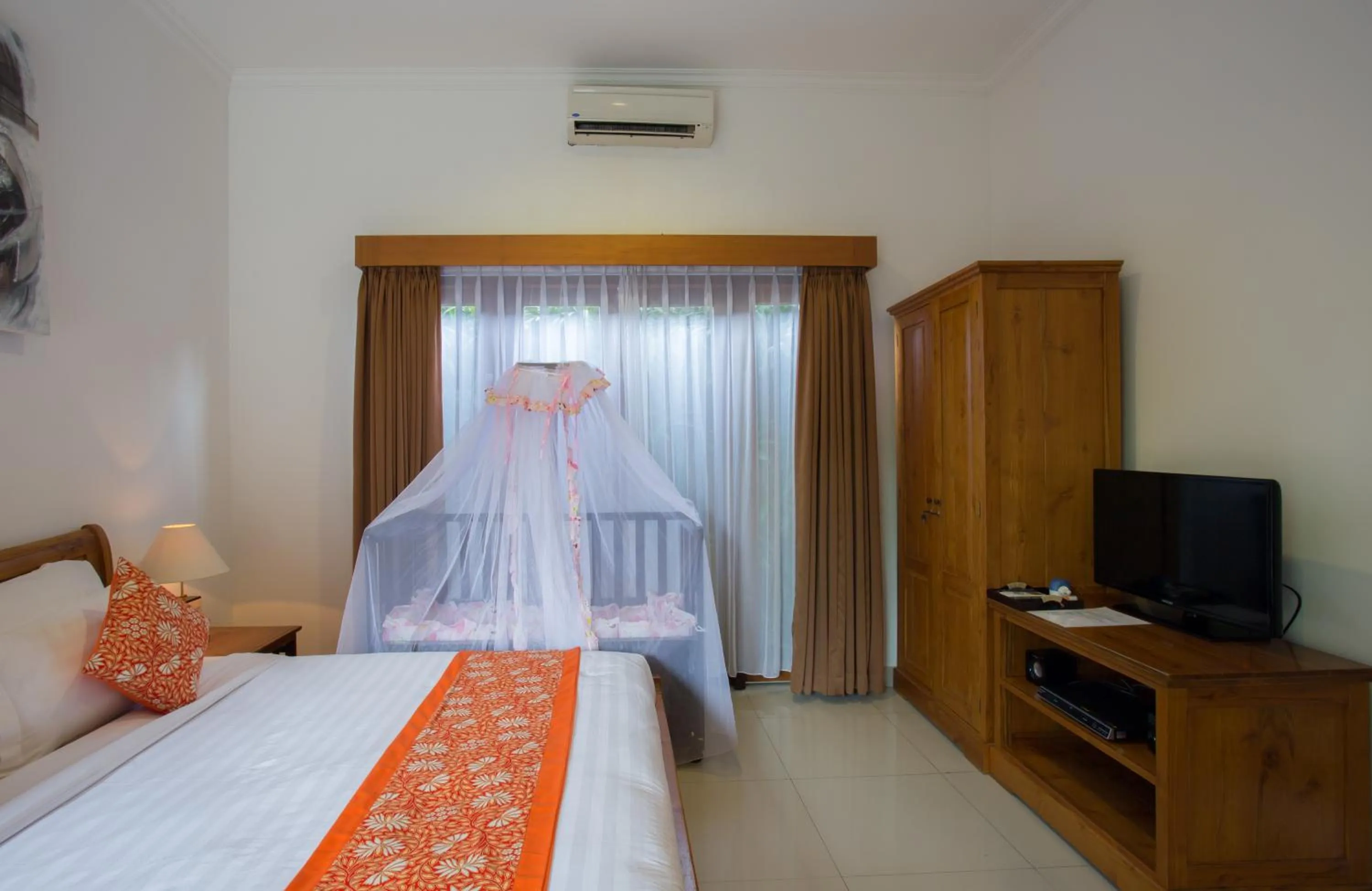 Bedroom, Bed in Sandi Agung Villa