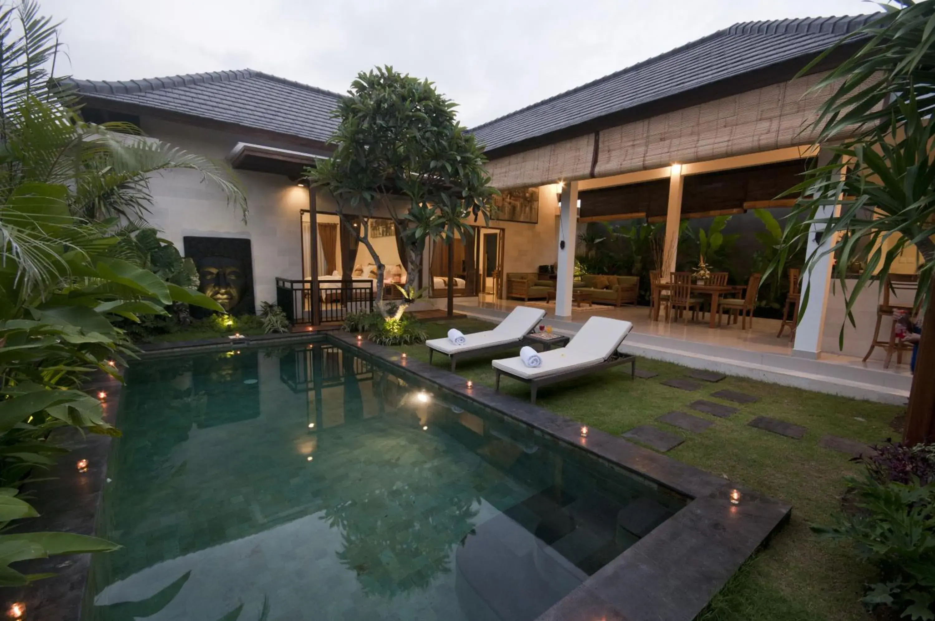 Swimming pool in Sandi Agung Villa Swimming pool in Sandi Agung Villa