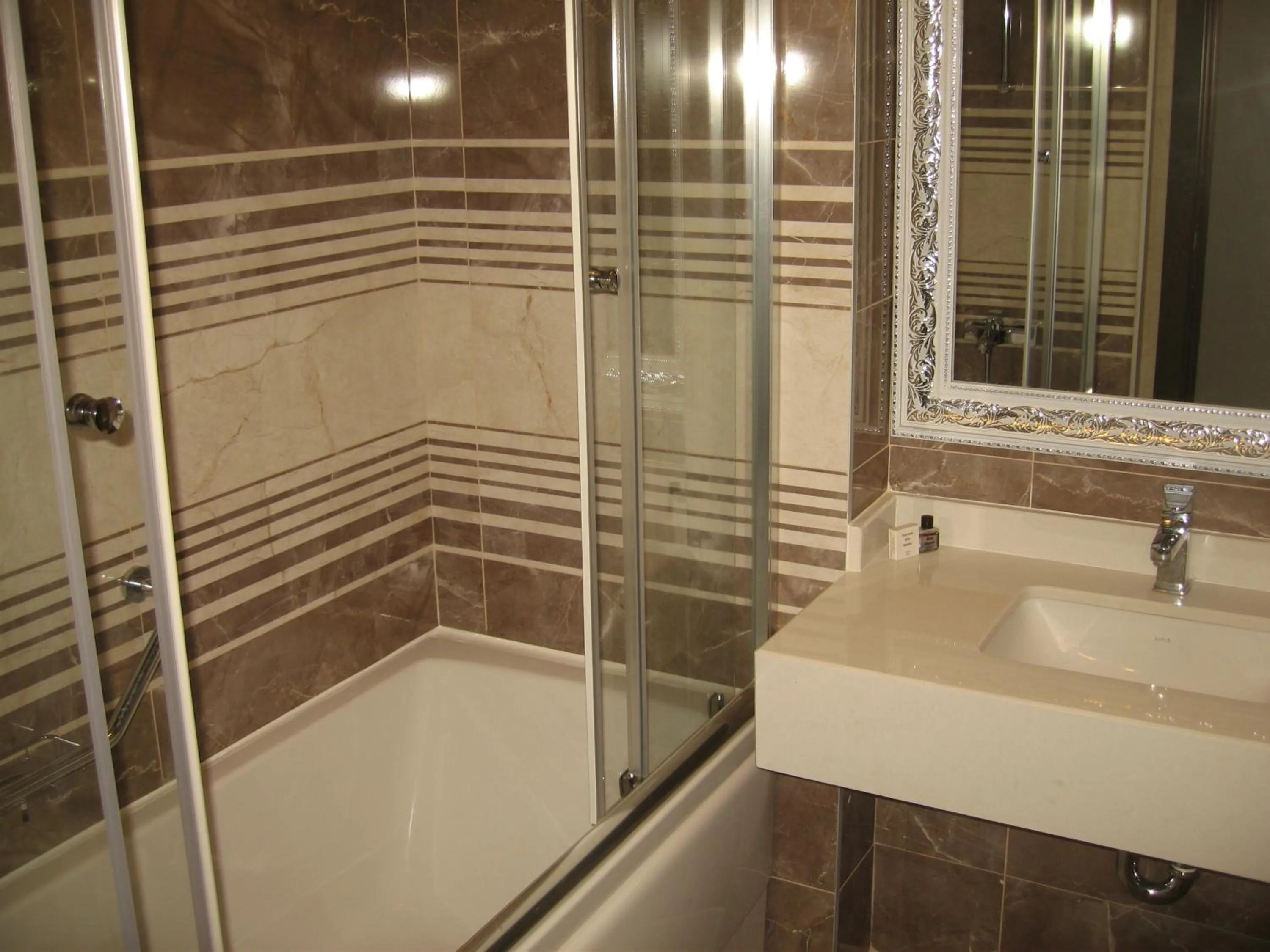 Bathroom in Termal Elit Hotel