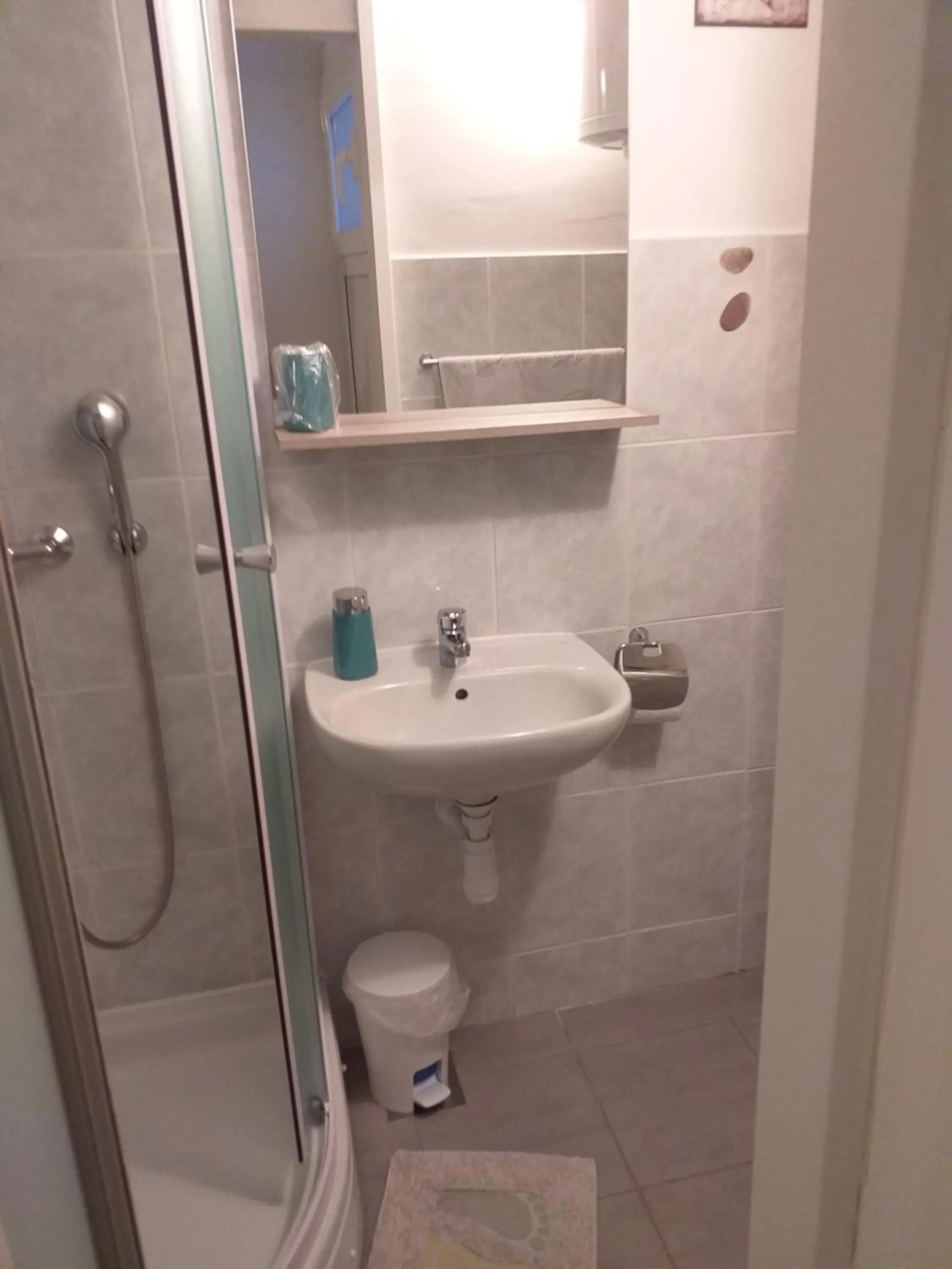 Bathroom in Apartments & room Ivica Split