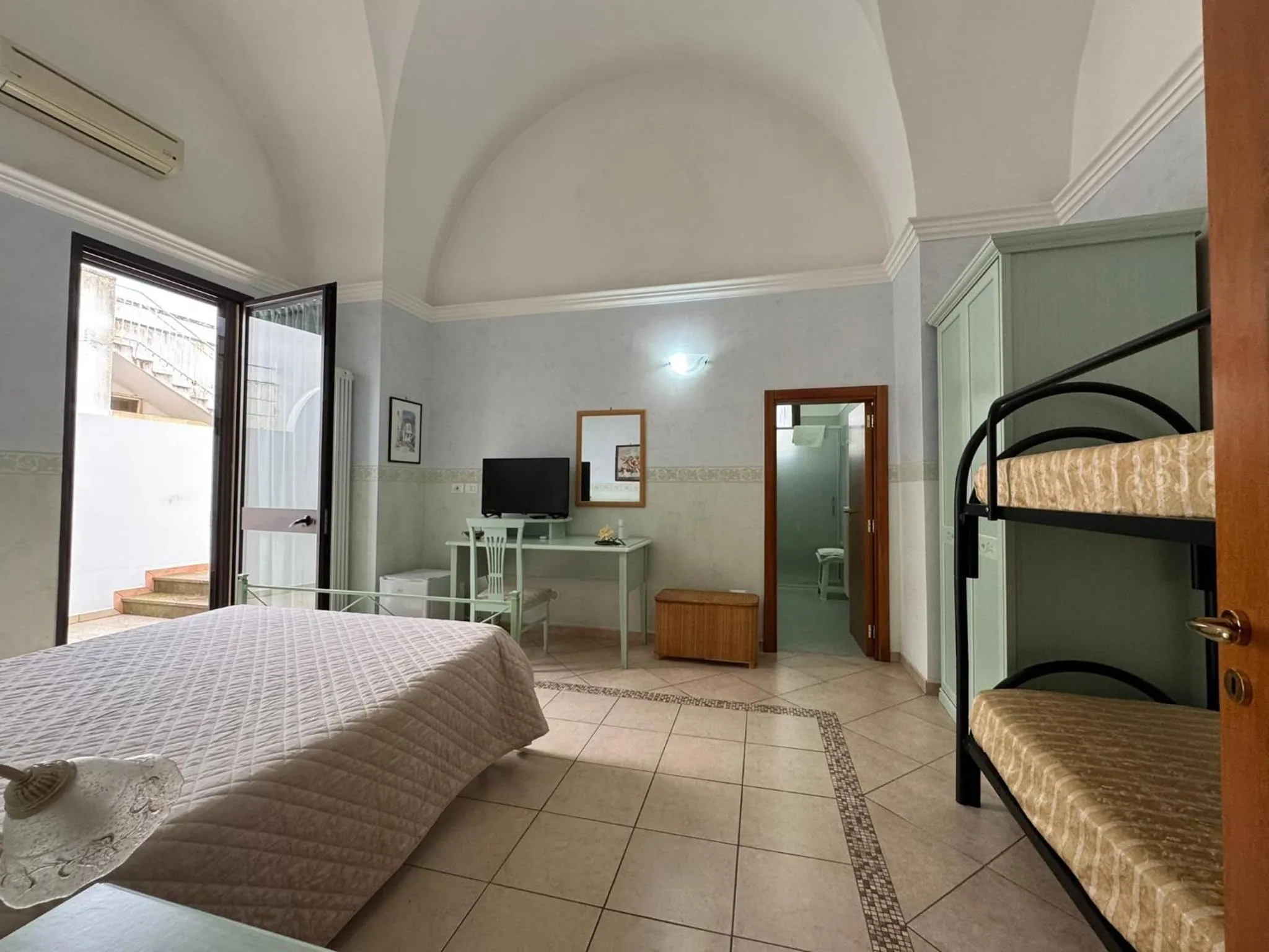 Bedroom, Bed in B&B La Corte