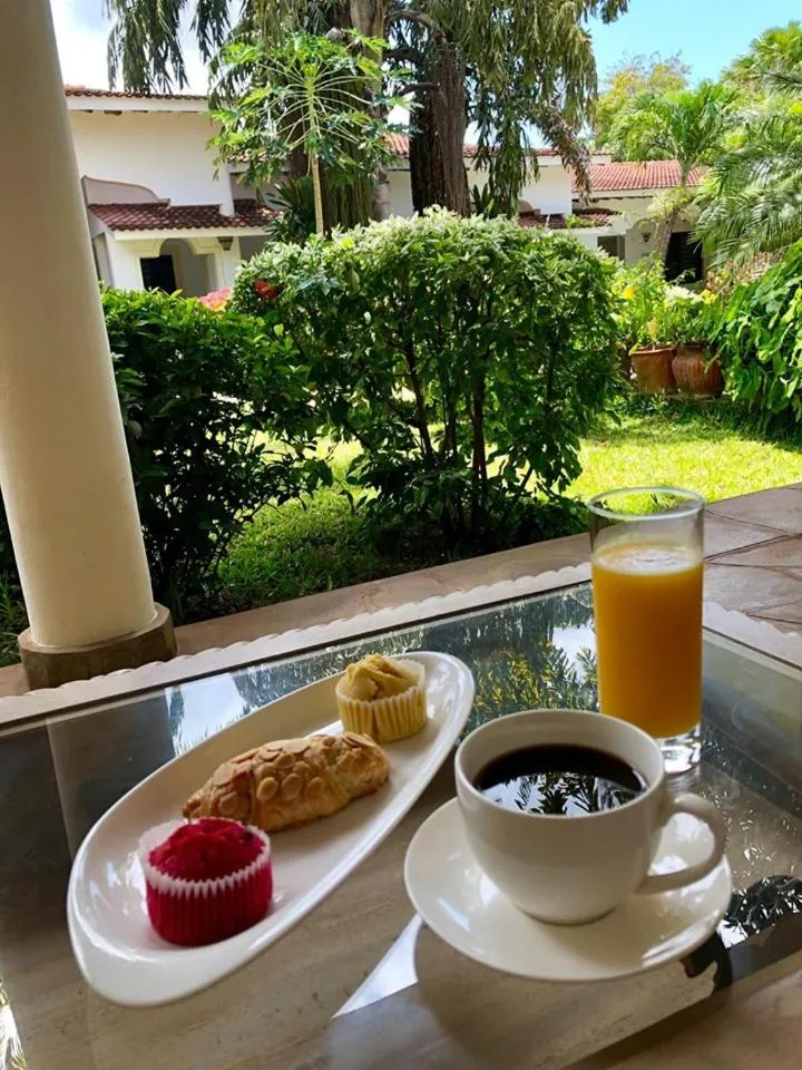 Continental breakfast in Hotel Villa Malindi