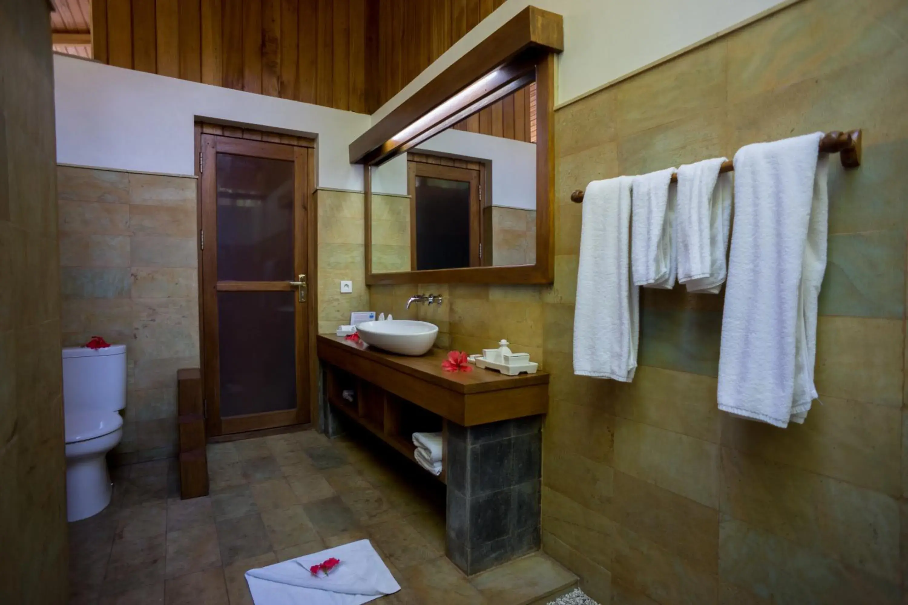 Bathroom in Siladen Resort & Spa