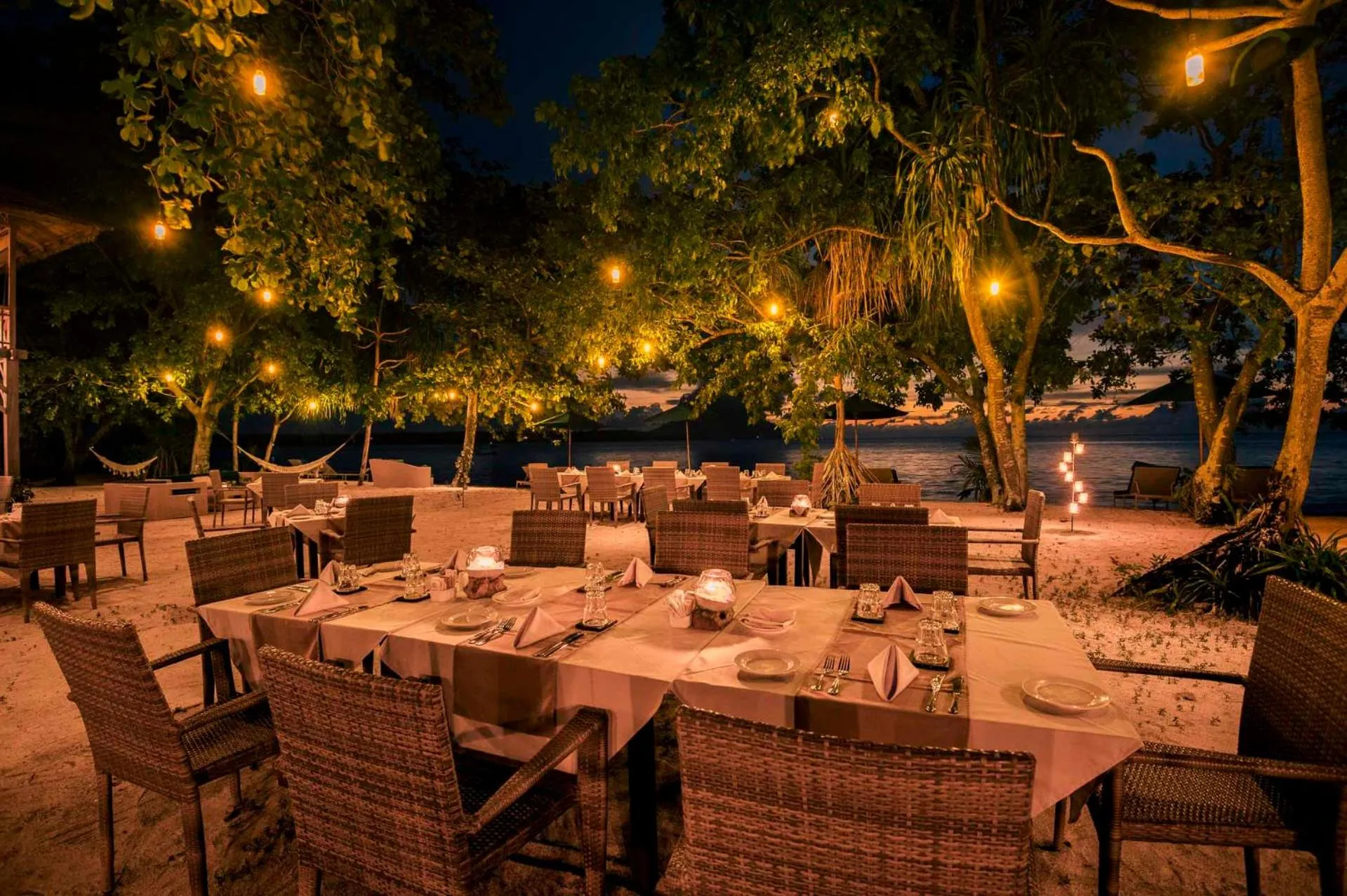 Restaurant/places to eat in Siladen Resort & Spa