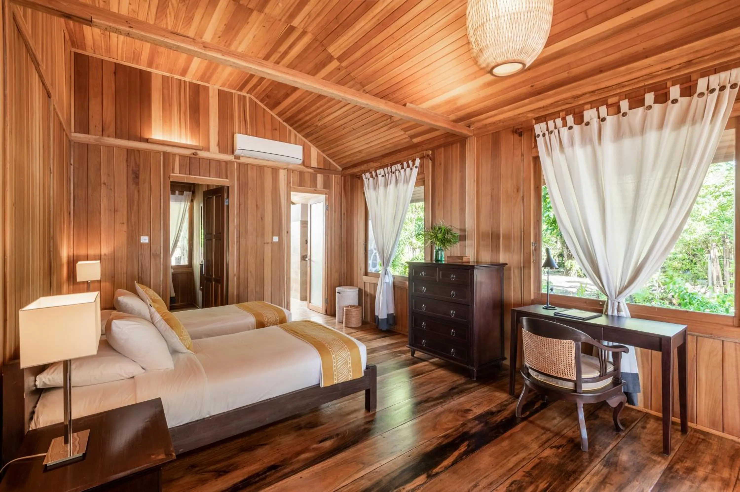 Bedroom, Bed in Siladen Resort & Spa